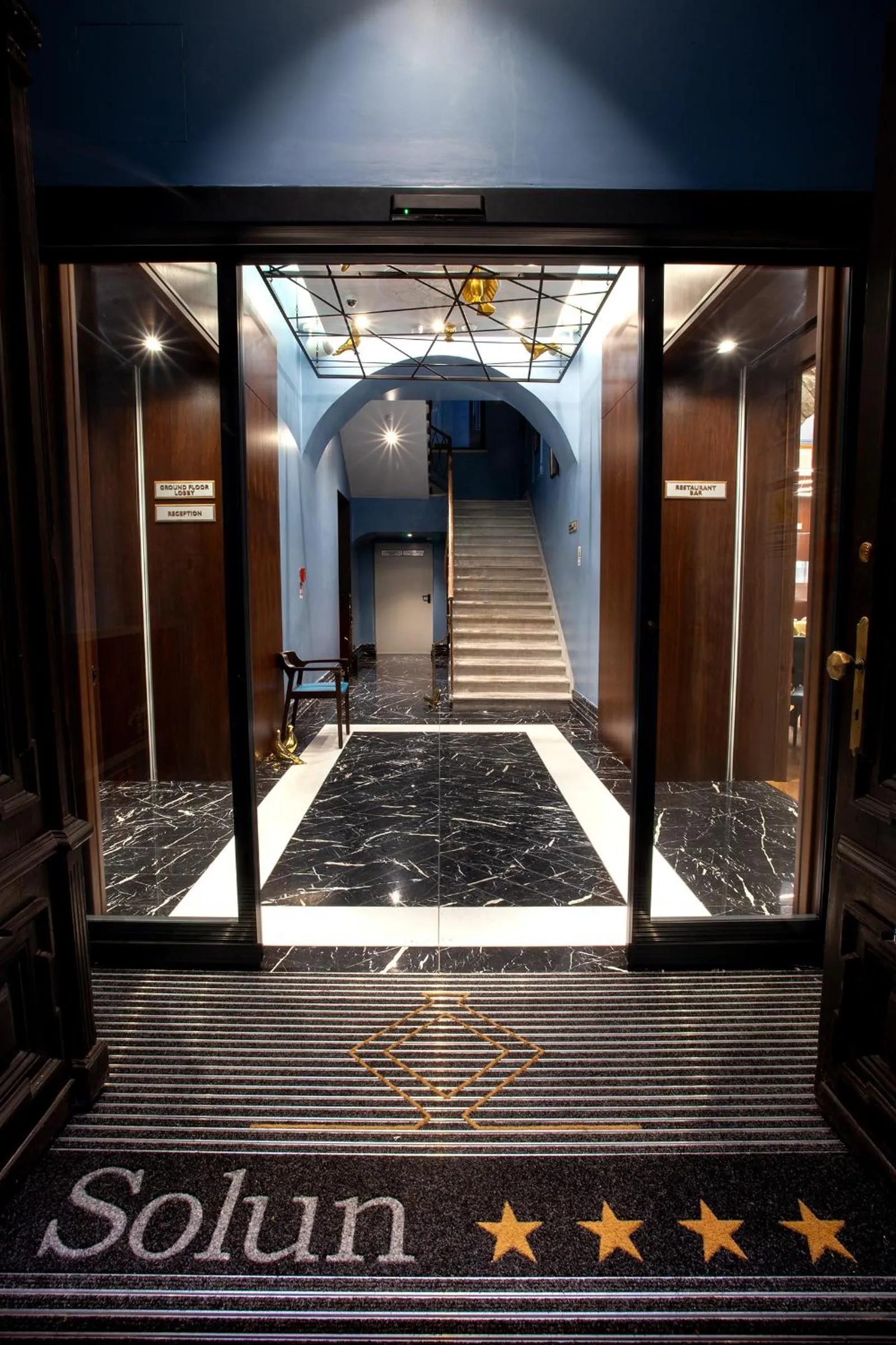 Facade/entrance in Hotel Solun