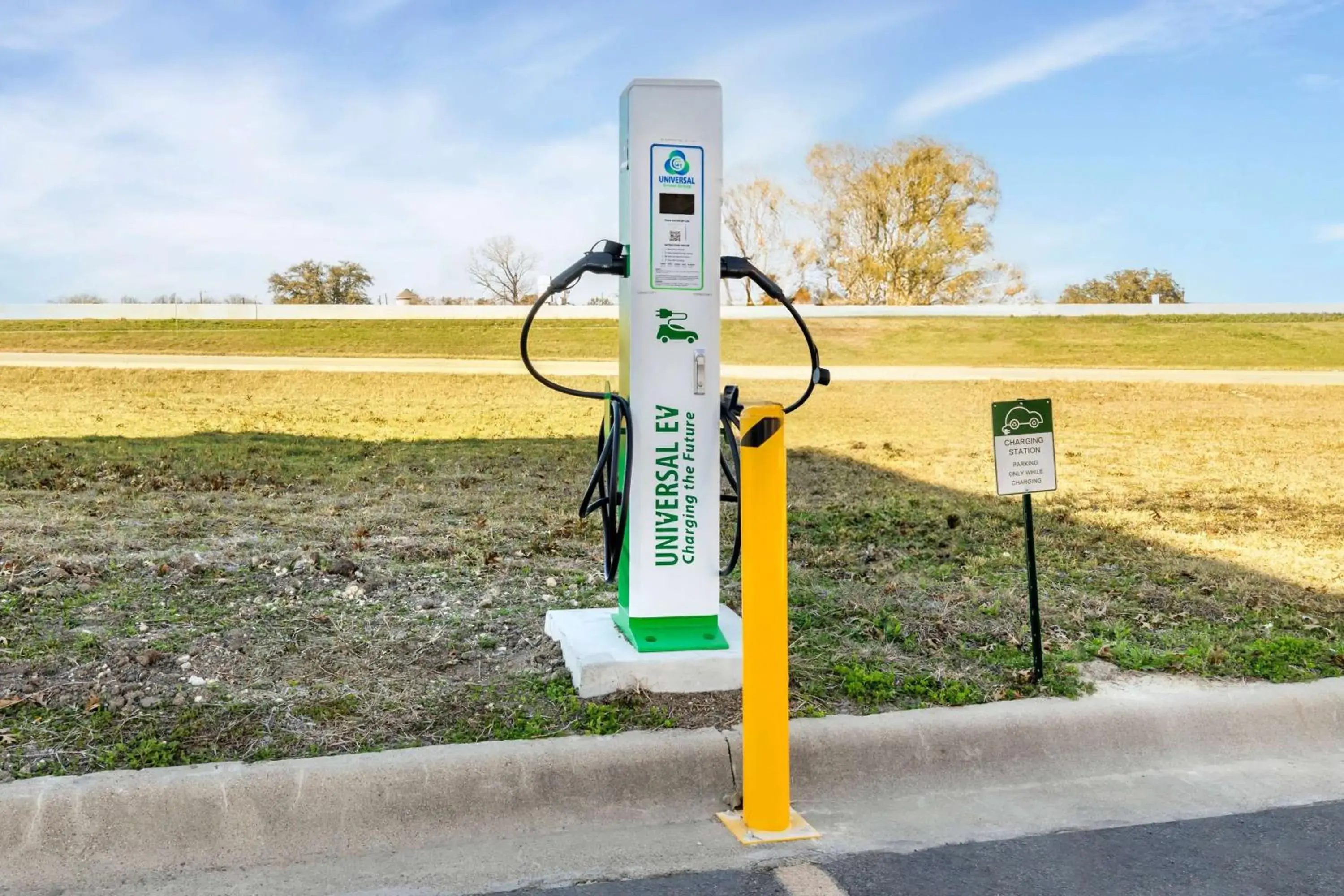 Property building in Super 8 by Wyndham Harker Heights Killeen - Fort Cavazos Property building in Super 8 by Wyndham Harker Heights Killeen - Fort Cavazos