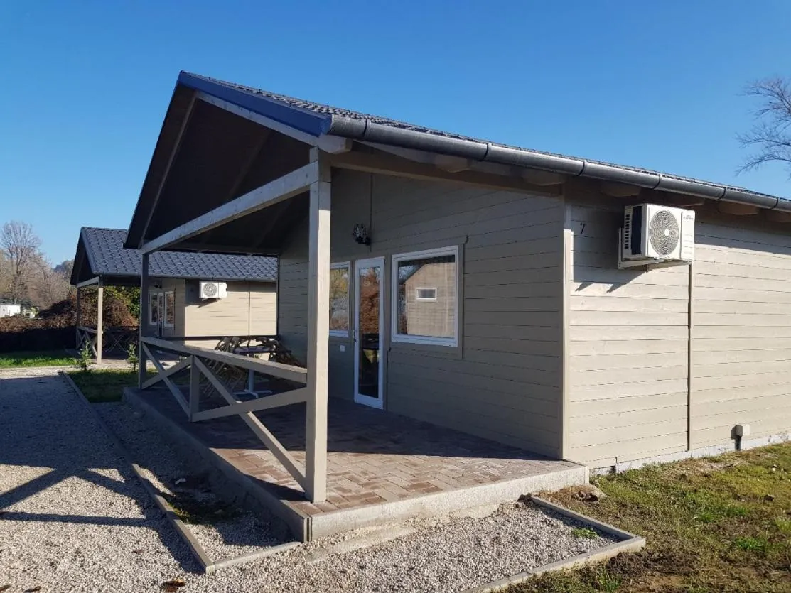 Napsugár Club és Panzió