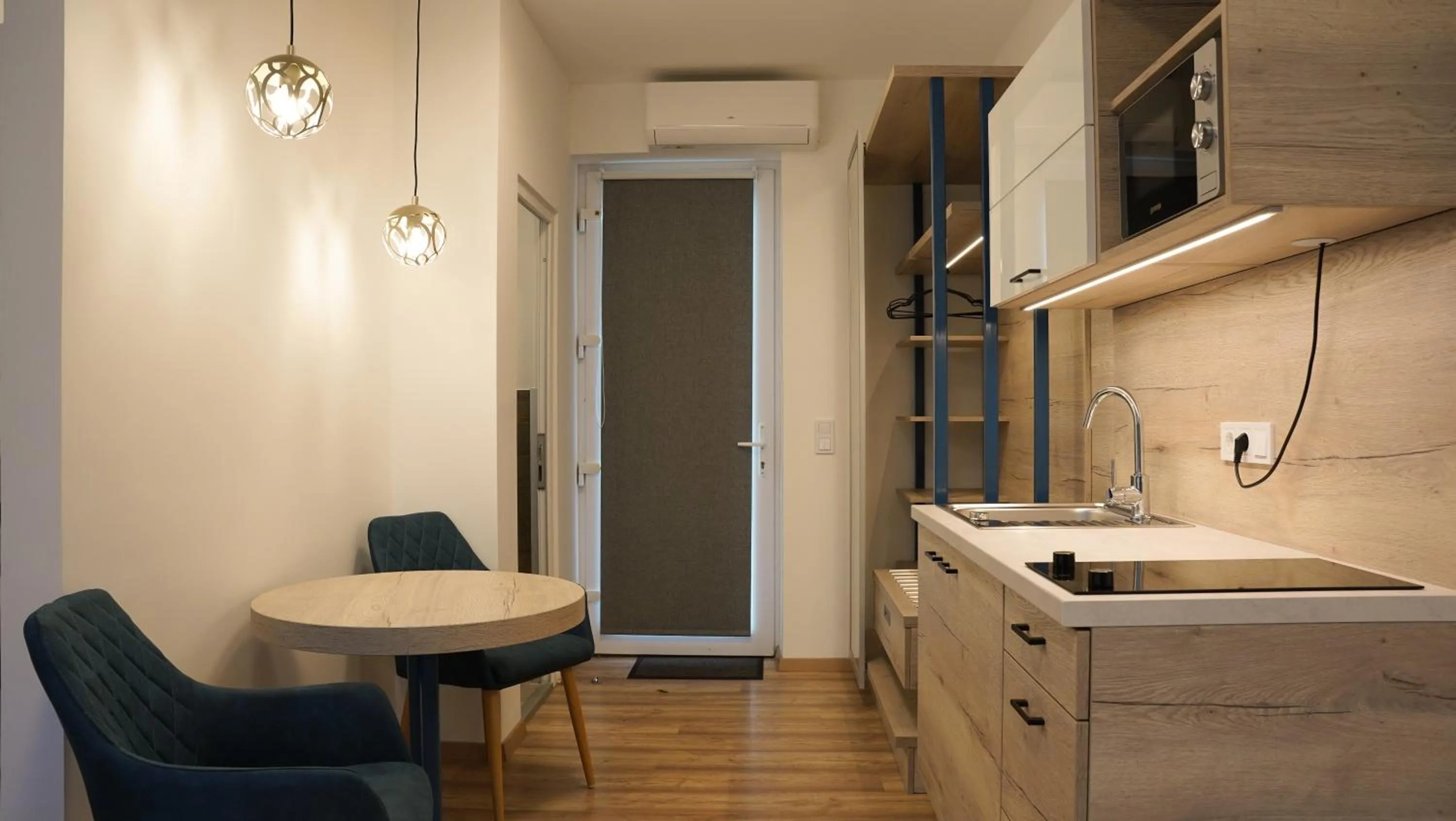 Napsugár Club és Panzió