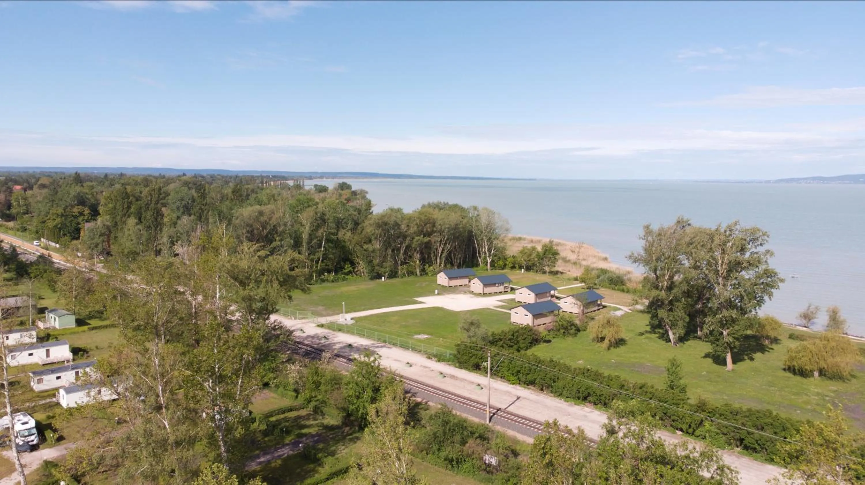 Bird's eye view in Napsugár Club és Panzió
