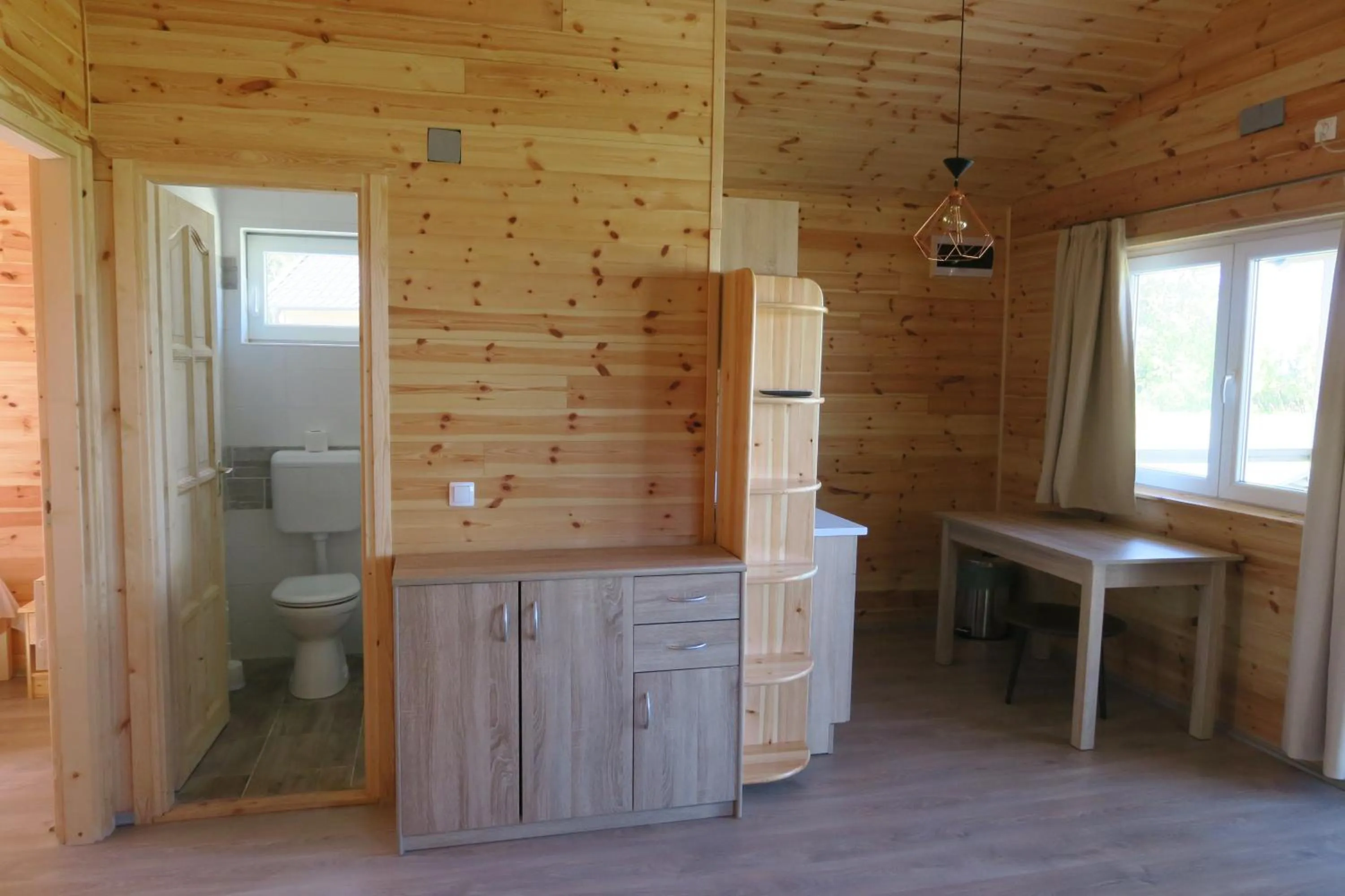 Living room in Napsugár Club és Panzió