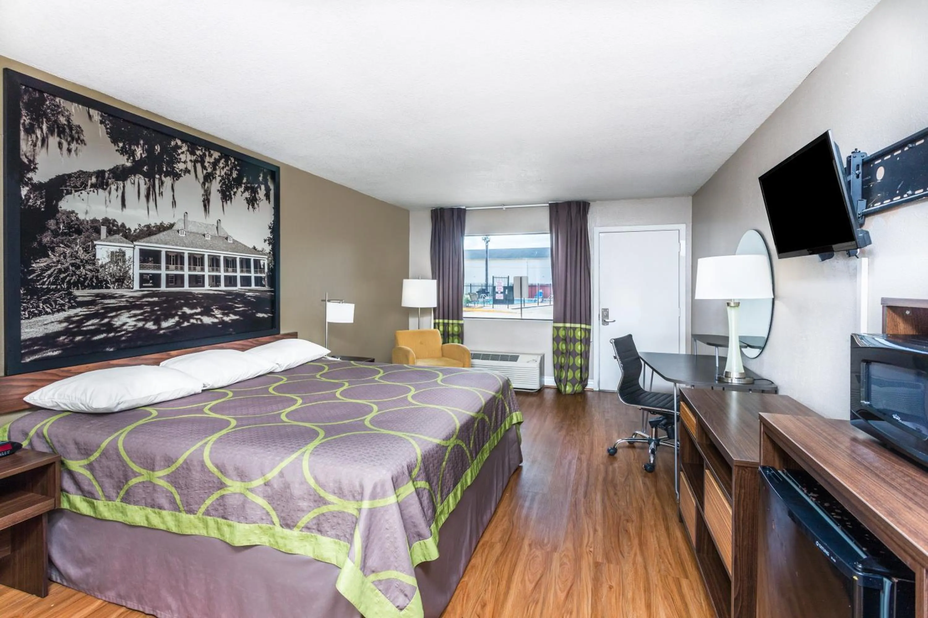 Bedroom, Bed in Studio 6 Opelousas, LA