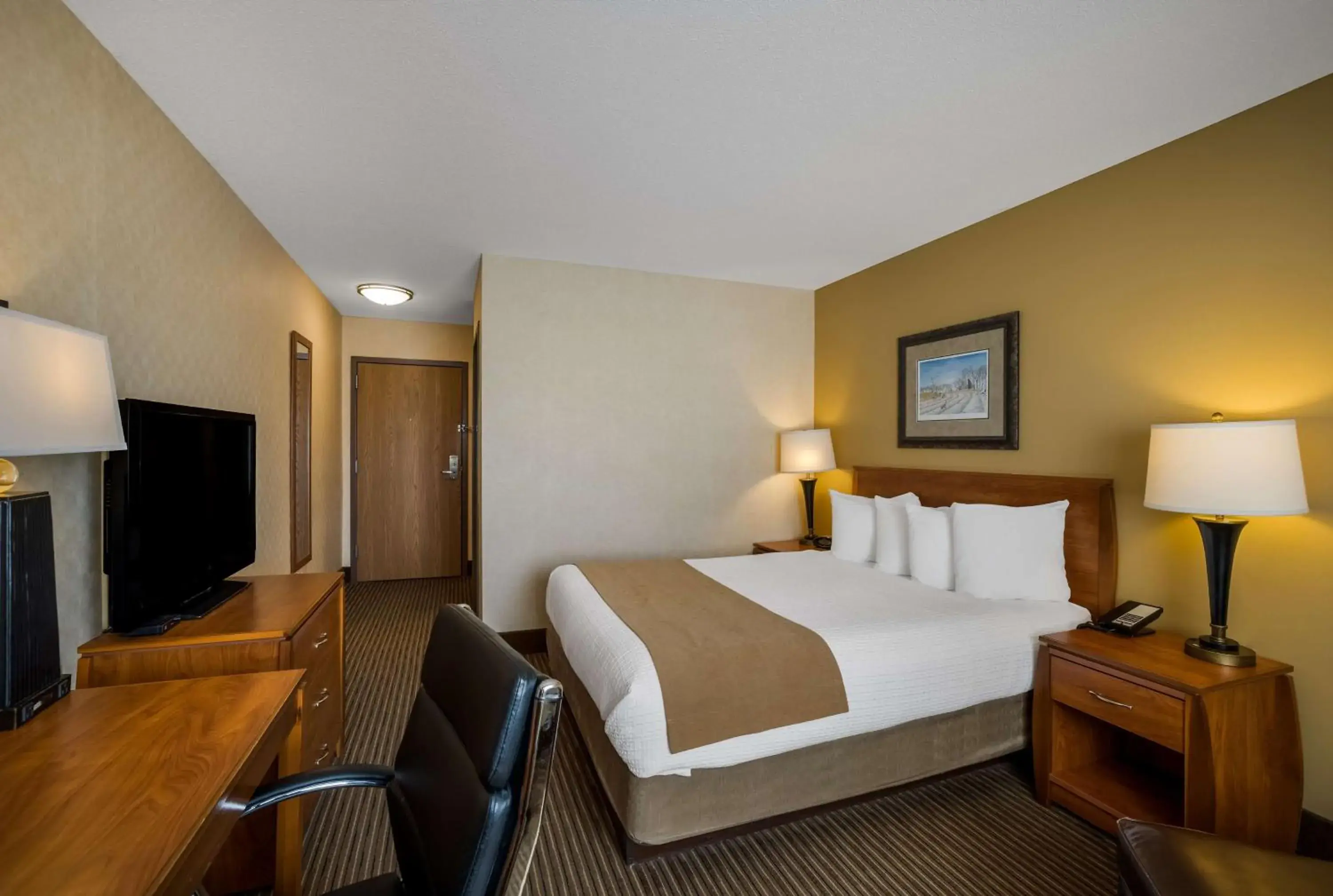 Bedroom, Bed in Best Western Vermillion Inn Bedroom, Bed in Best Western Vermillion Inn