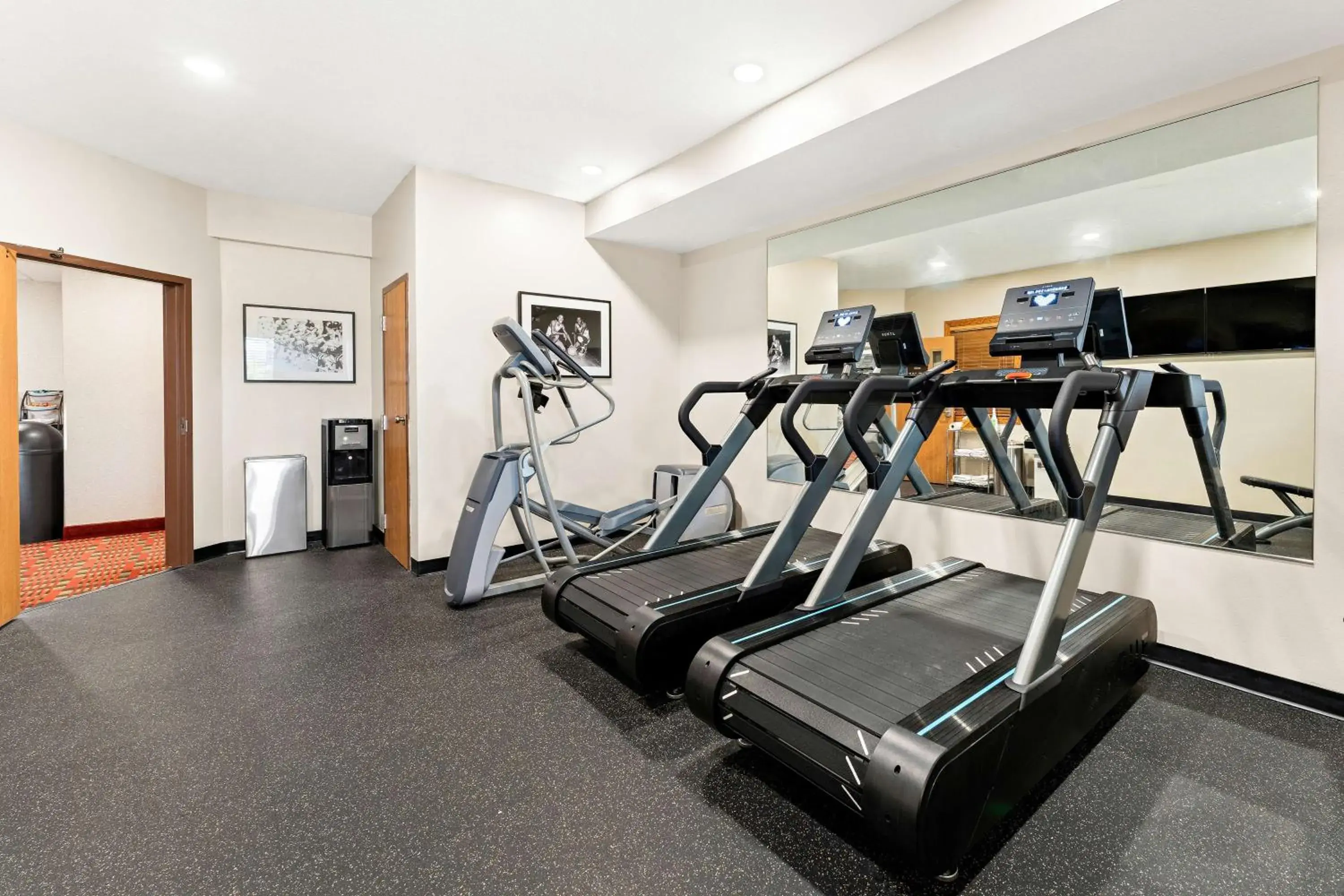 Fitness centre/facilities in Best Western Vermillion Inn Fitness centre/facilities in Best Western Vermillion Inn