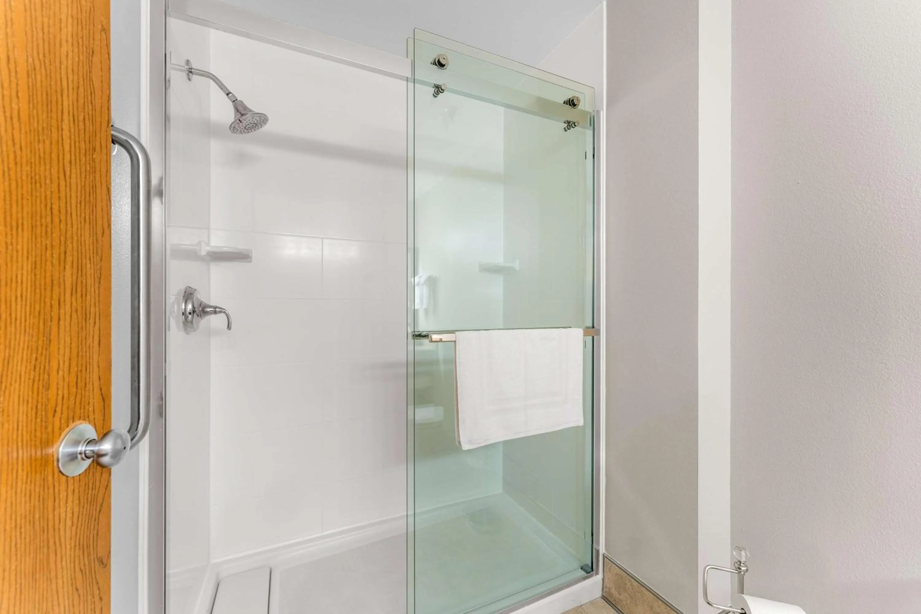 Bathroom in Best Western Vermillion Inn