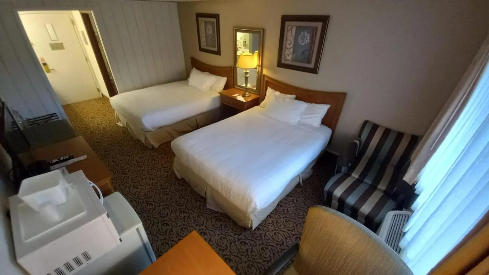 Bed in Lupine Inn