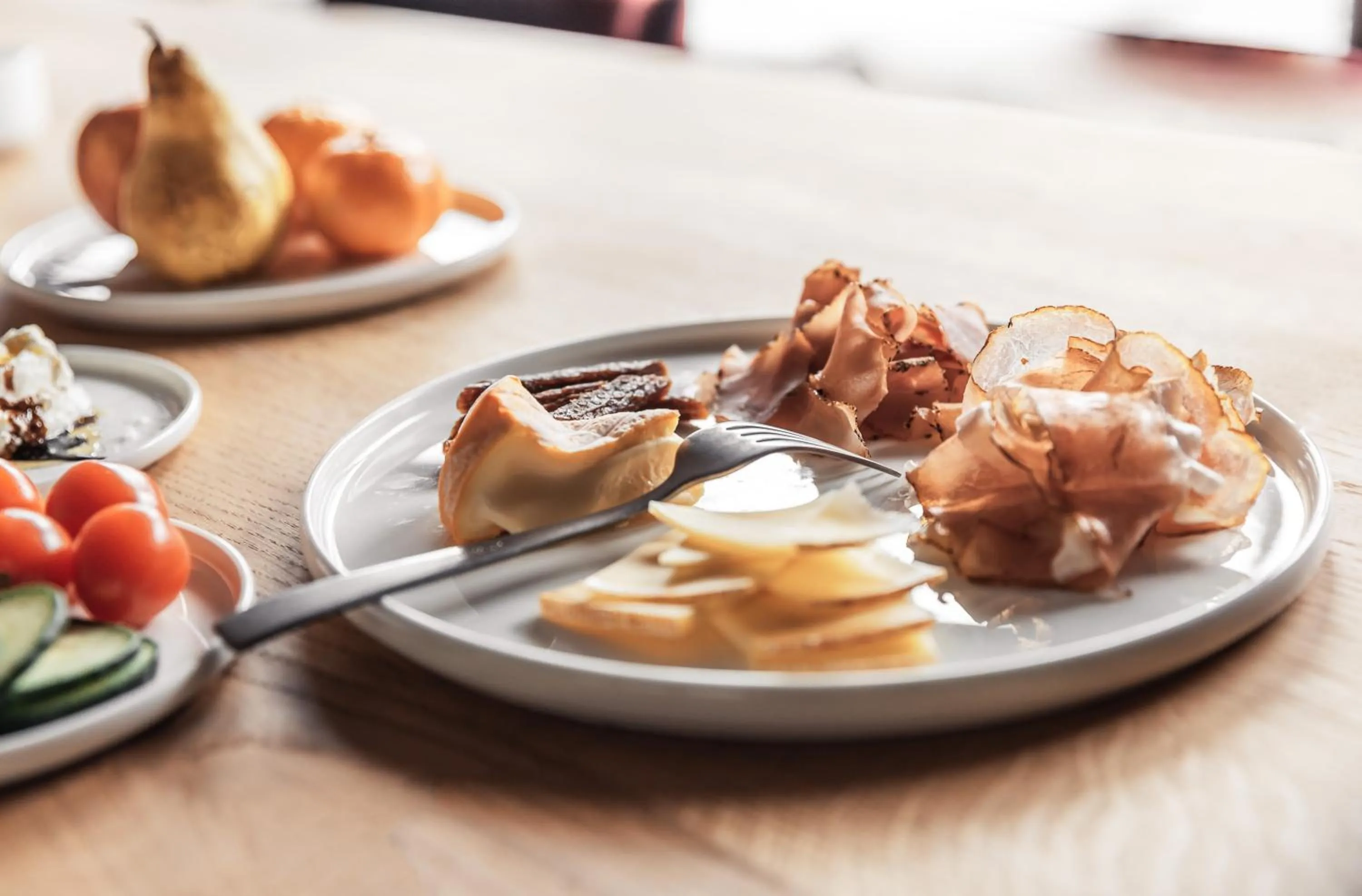 Burgi's - Adults only