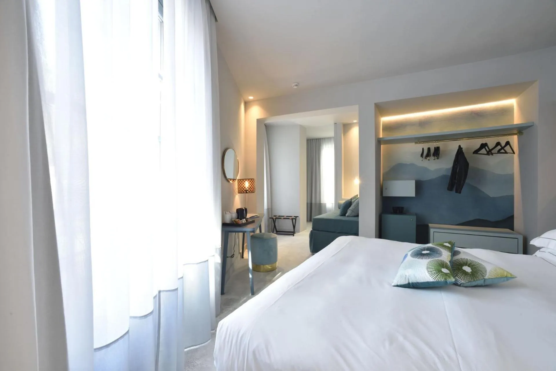 Photo of the whole room, Bed in Boutique Hotel de la Ville