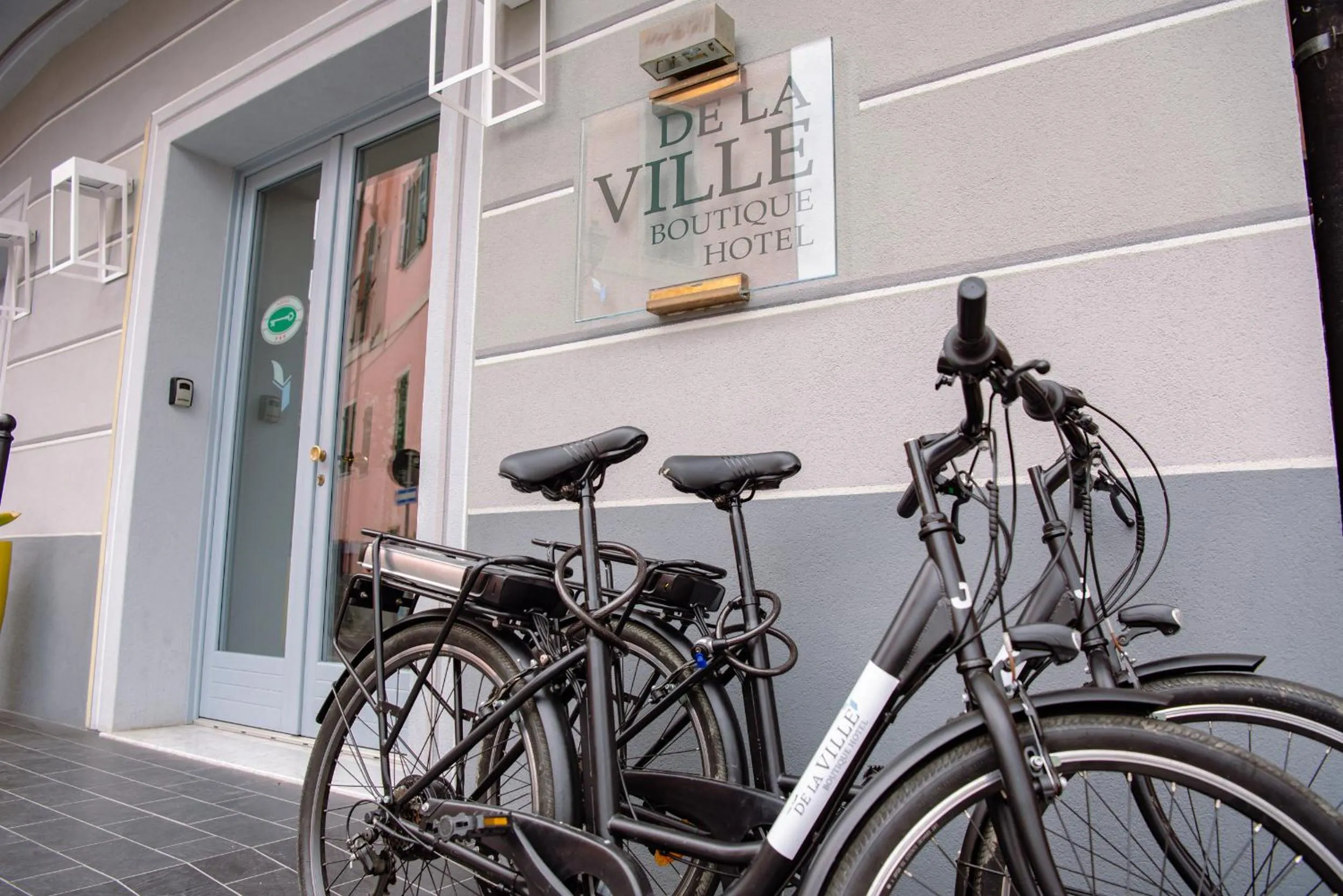 Cycling in Boutique Hotel de la Ville