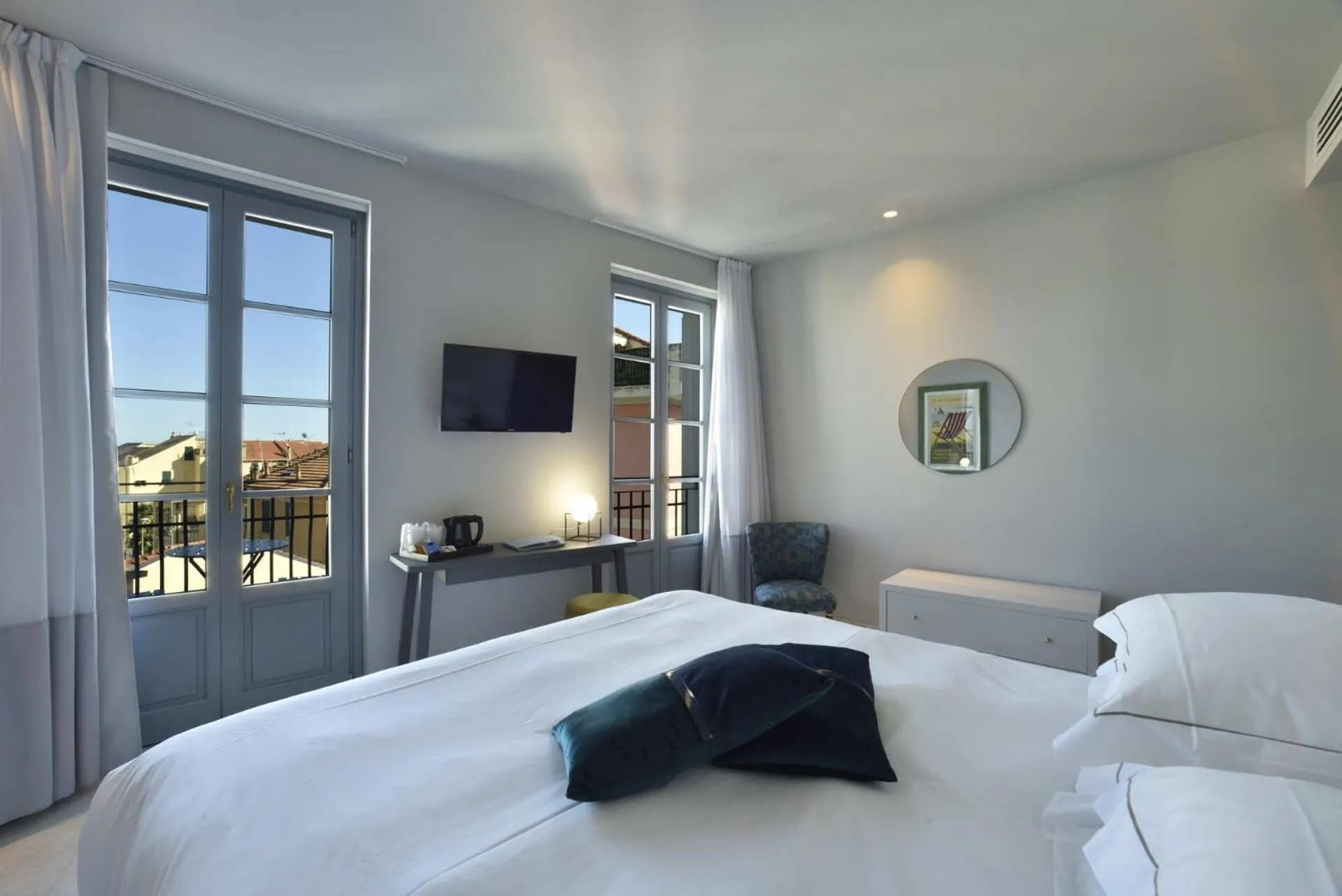 Photo of the whole room, Bed in Boutique Hotel de la Ville