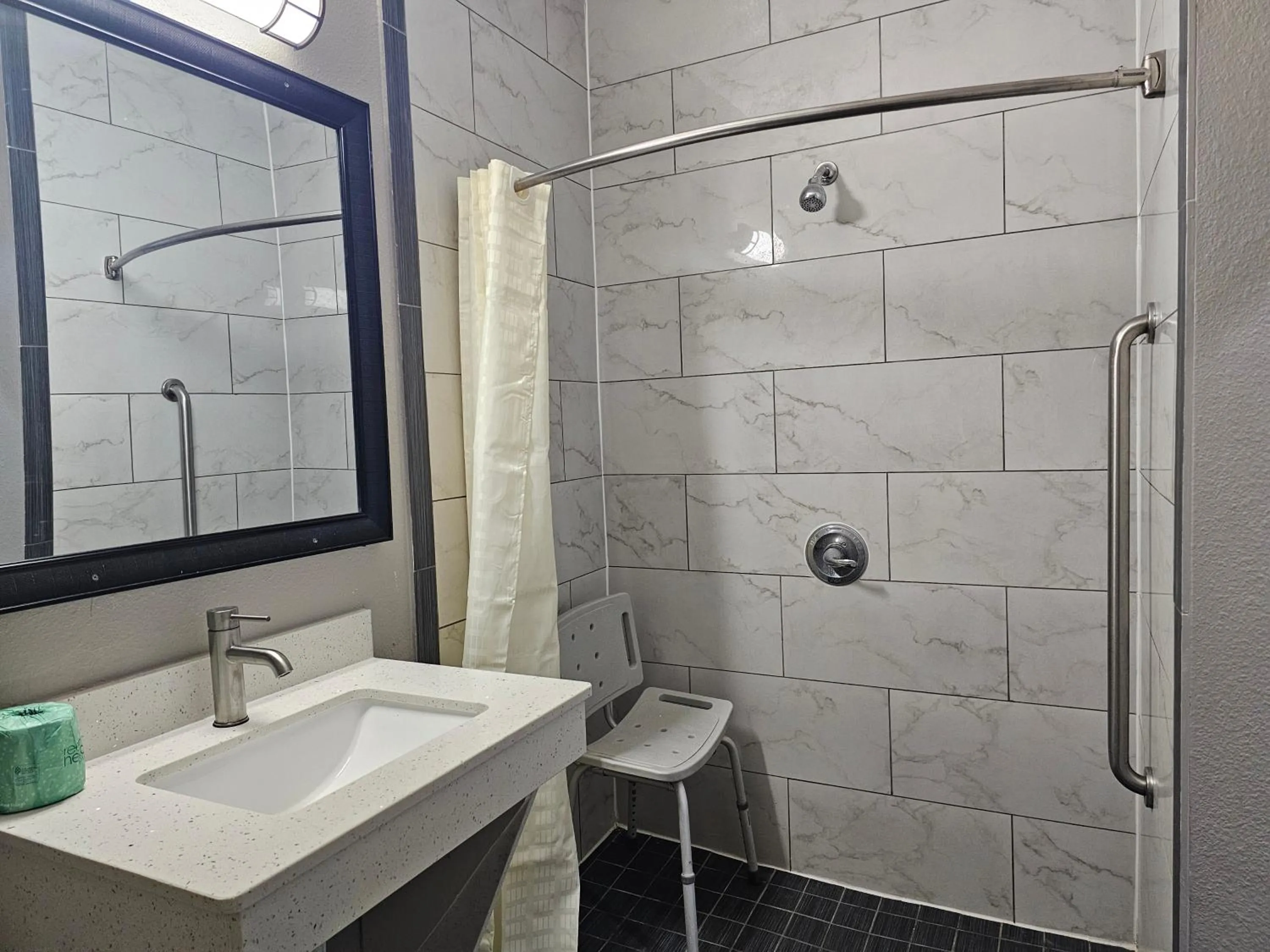 Bathroom in Motel 6 Houston, TX - Hwy 249 and Fallbrook