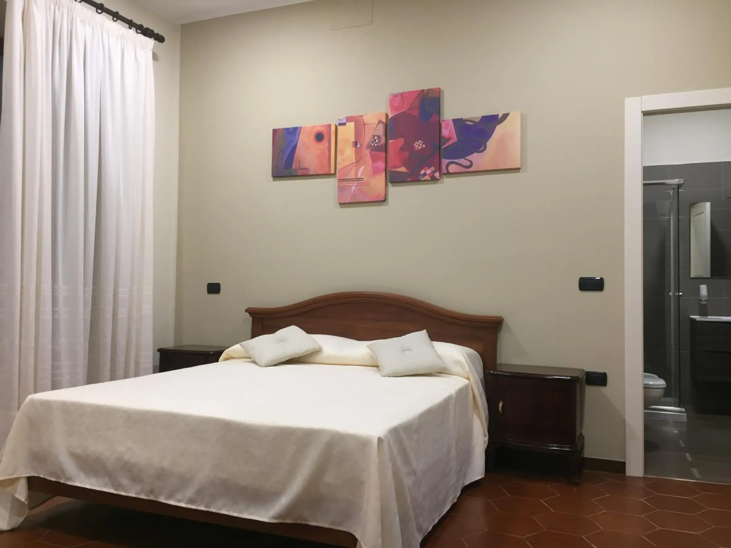 Double Room in B&B Duomo Pizzo ApartHotel Double Room in B&B Duomo Pizzo ApartHotel