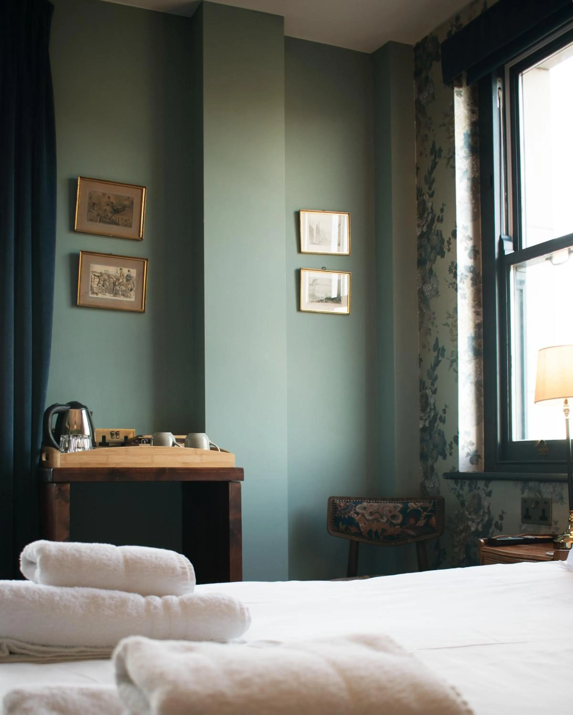 towels, Bed in Westow House - London Crystal Palace