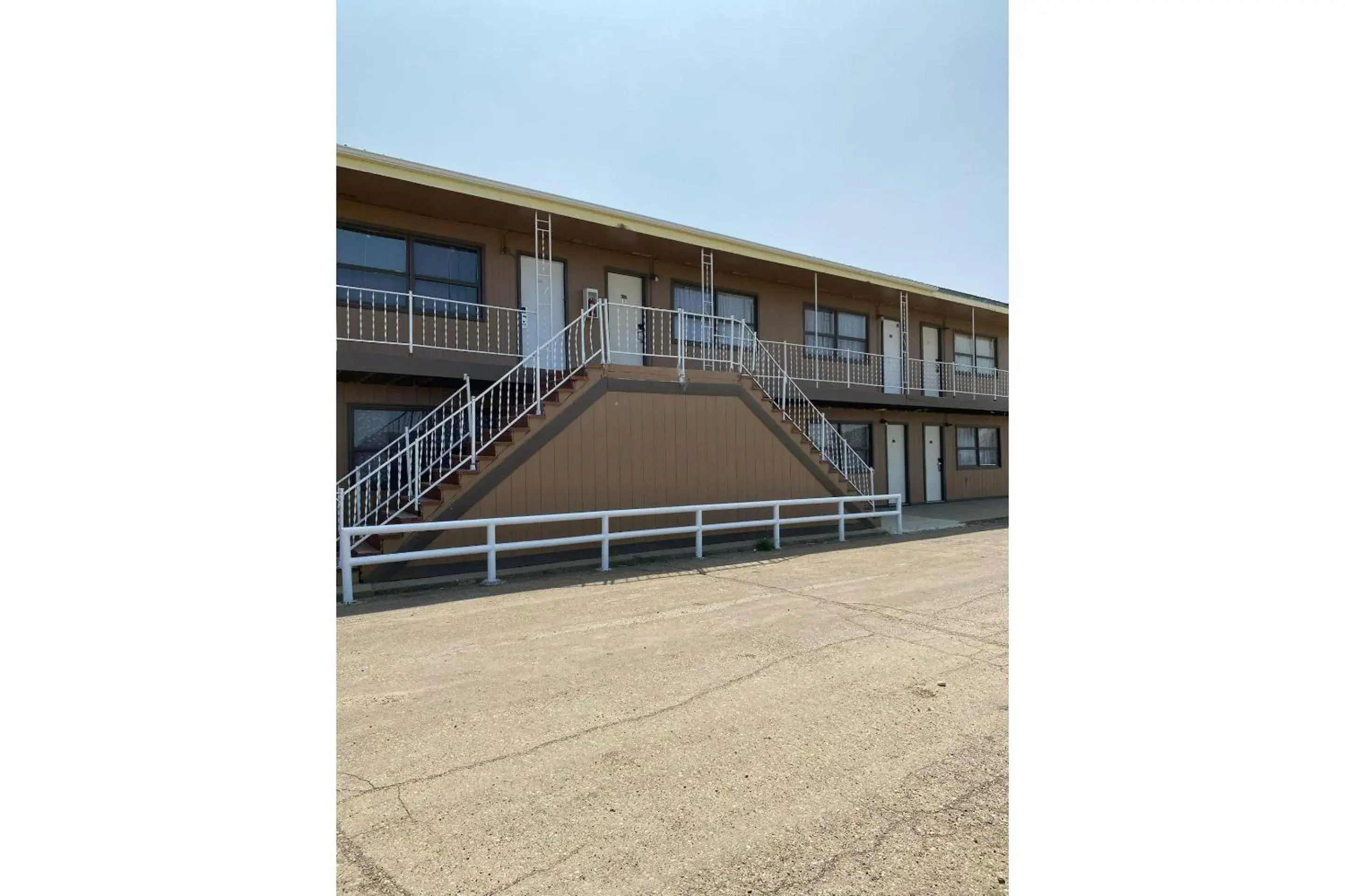 Facade/entrance in Homestead Inn Wolf Point Hwy 2 Facade/entrance in Homestead Inn Wolf Point Hwy 2