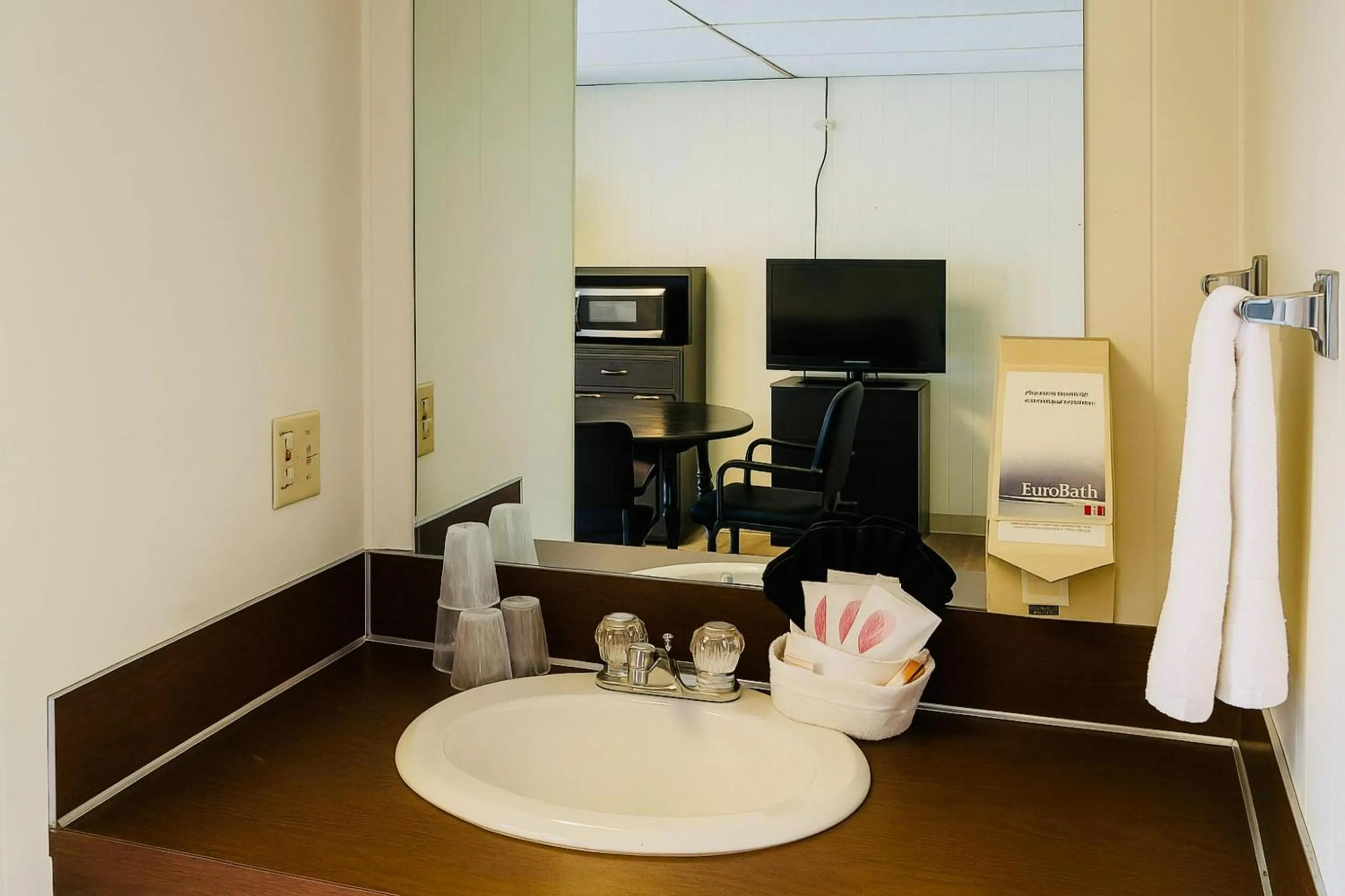 Bathroom in Homestead Inn Wolf Point Hwy 2