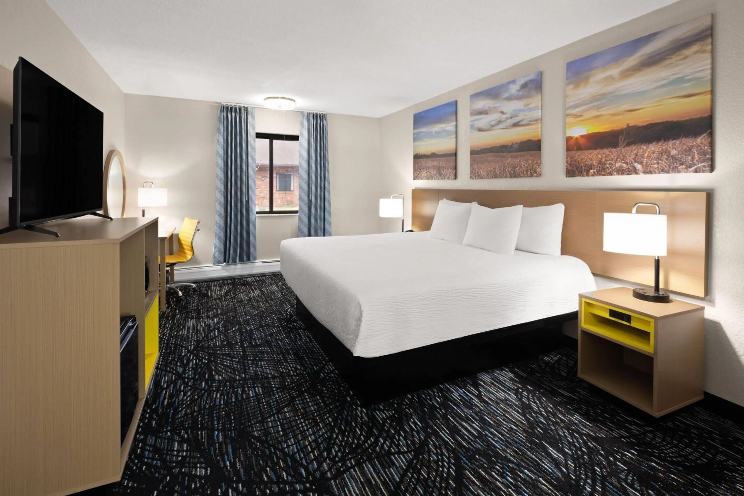 Photo of the whole room, Bed in Days Inn by Wyndham Bad Axe