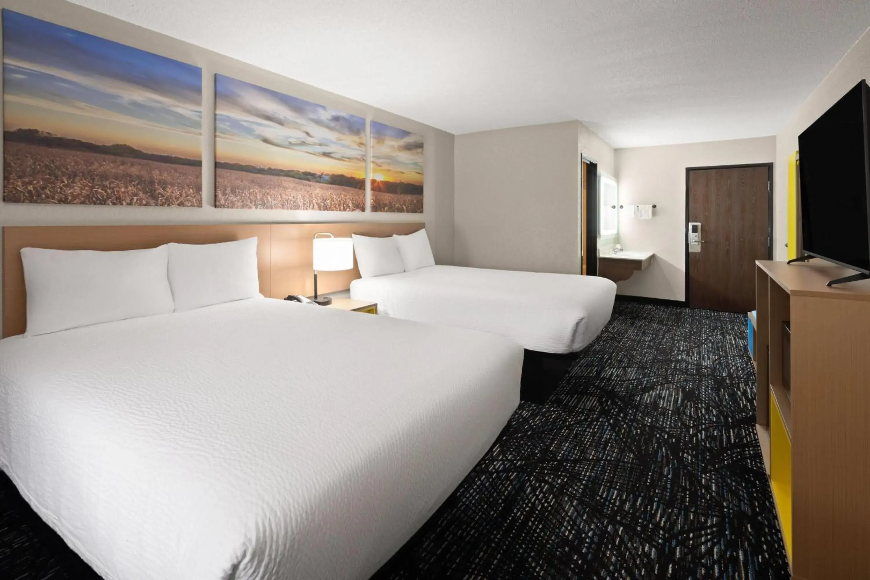 Photo of the whole room, Bed in Days Inn by Wyndham Bad Axe Photo of the whole room, Bed in Days Inn by Wyndham Bad Axe