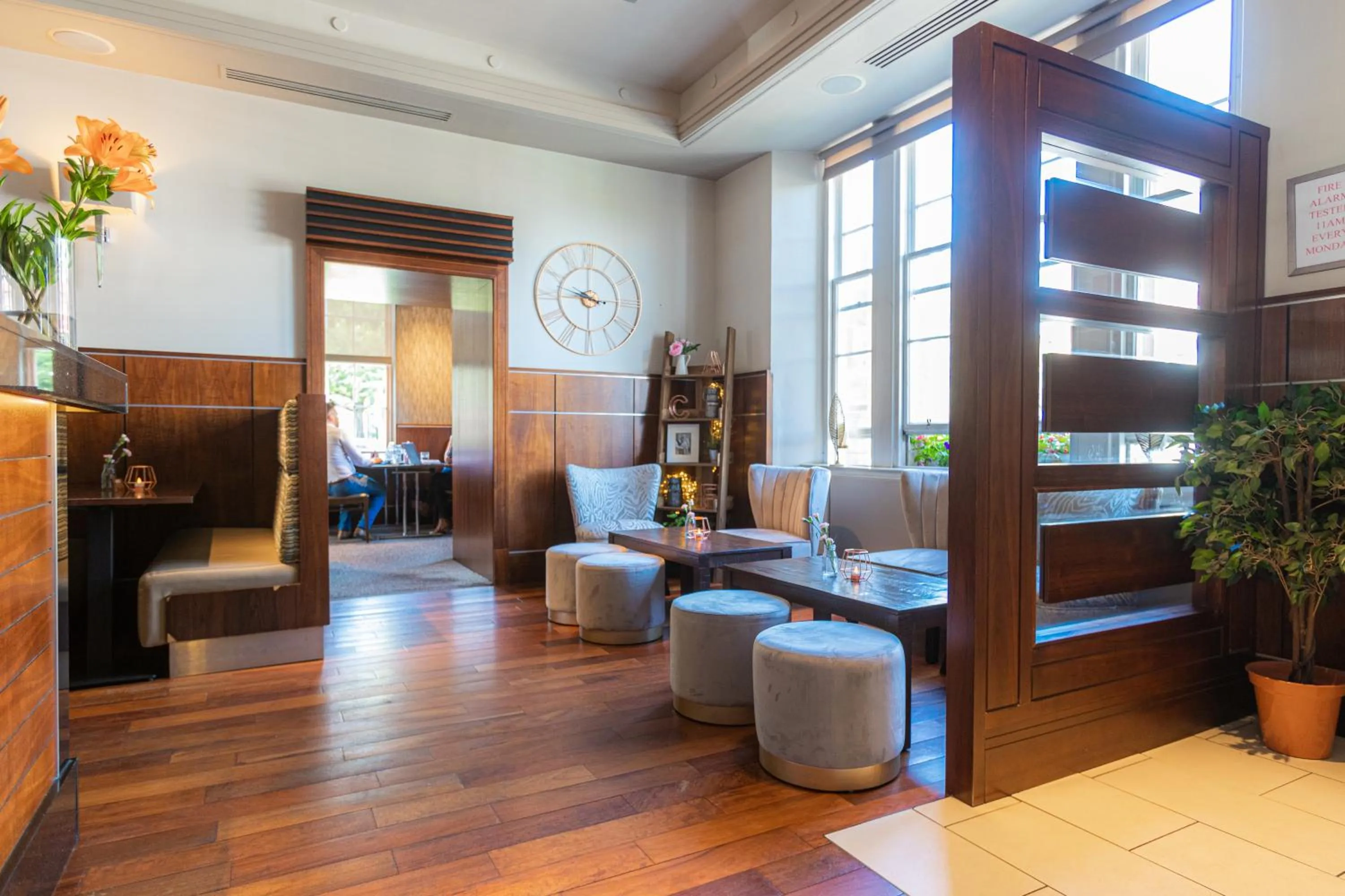 Lounge or bar in Fletcher's Restaurant Bar & Rooms