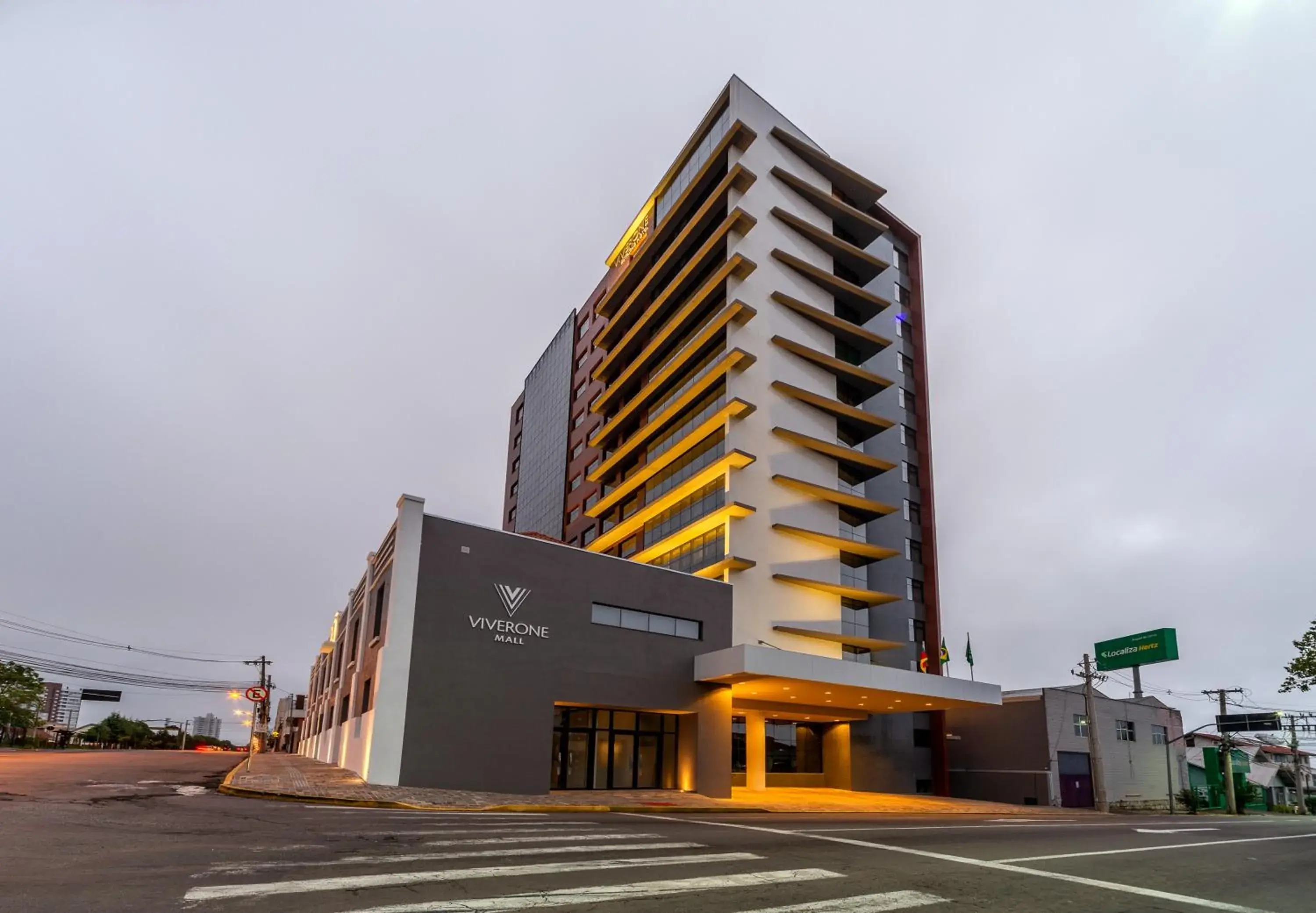 Facade/entrance in Hotel Laghetto Estação Facade/entrance in Hotel Laghetto Estação