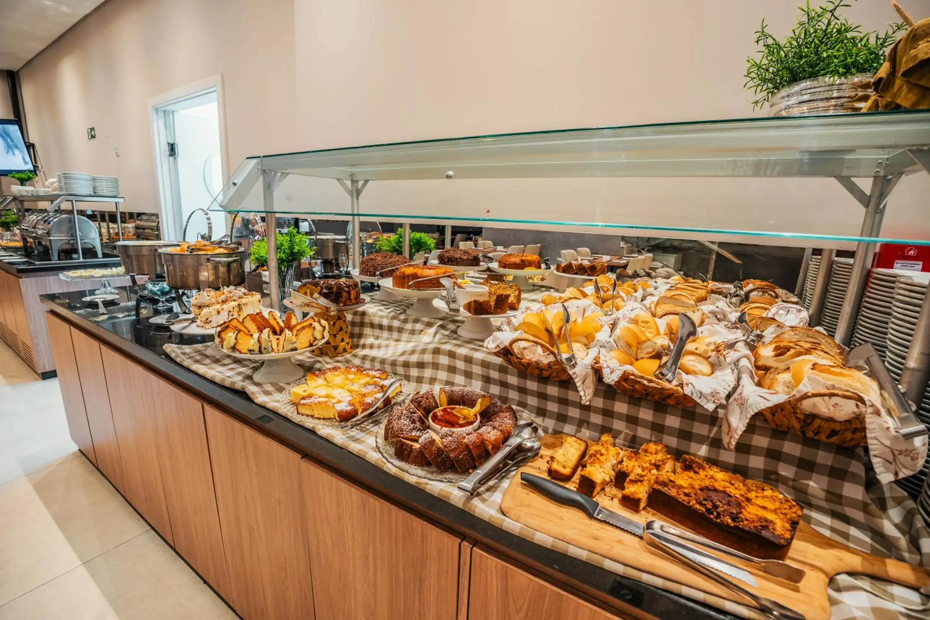 Breakfast in Hotel Laghetto Estação Breakfast in Hotel Laghetto Estação