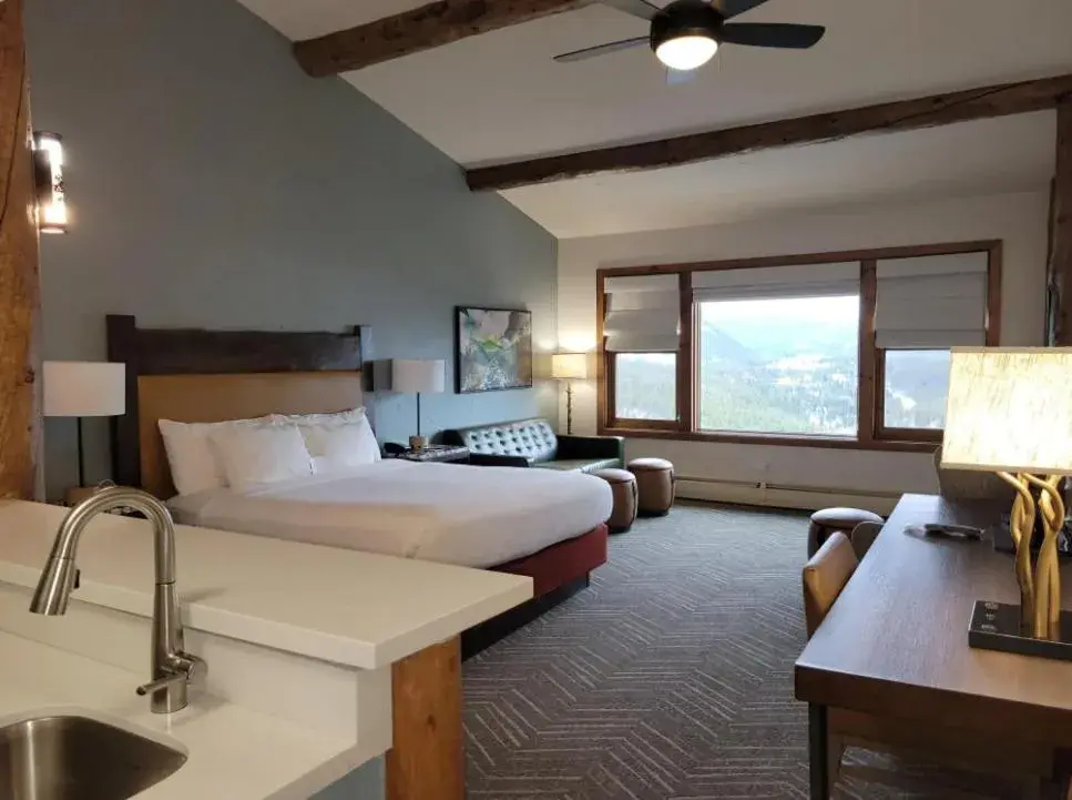 Bed in The Lodge at Breckenridge Bed in The Lodge at Breckenridge