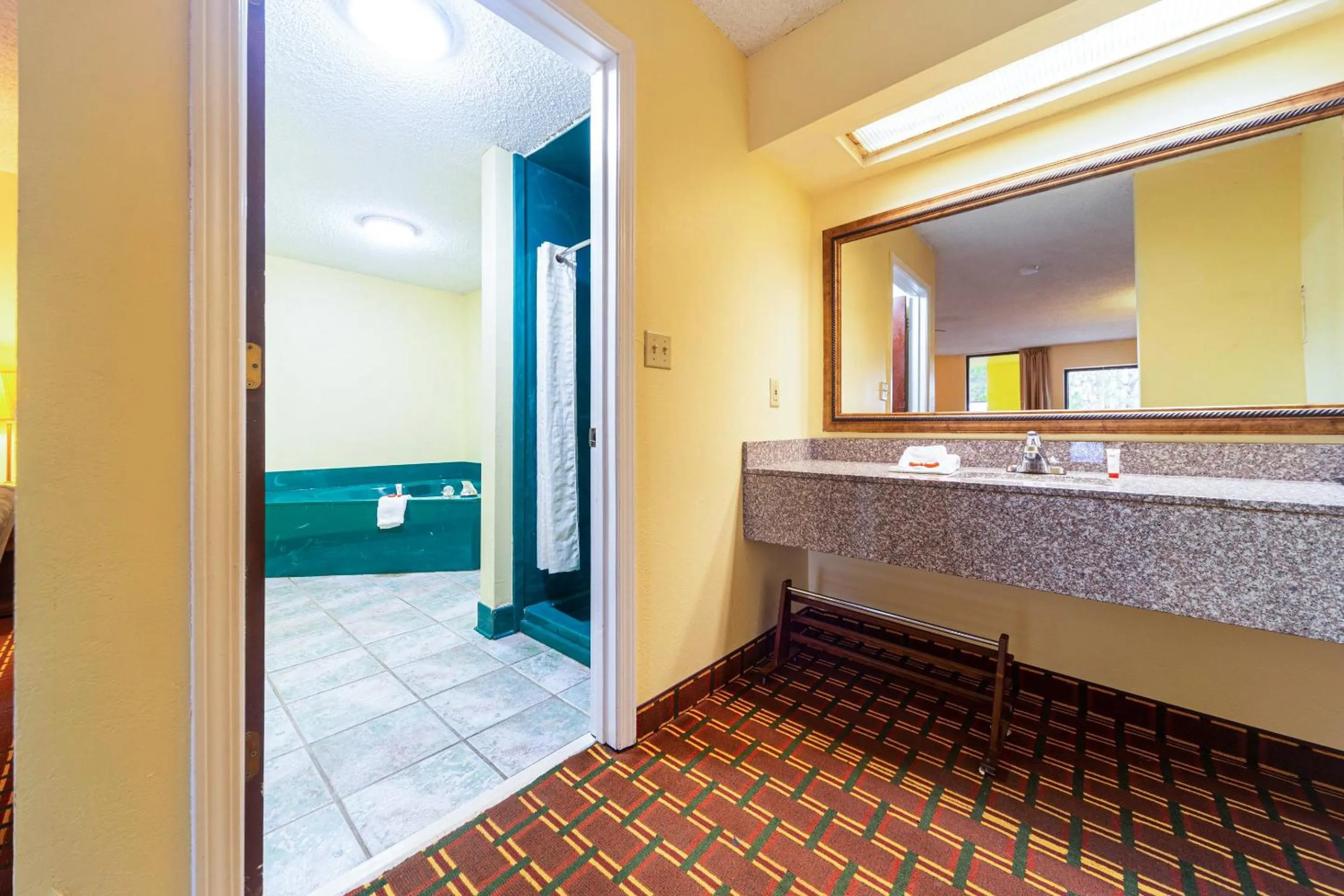 Bathroom in Days Inn by Wyndham Atmore