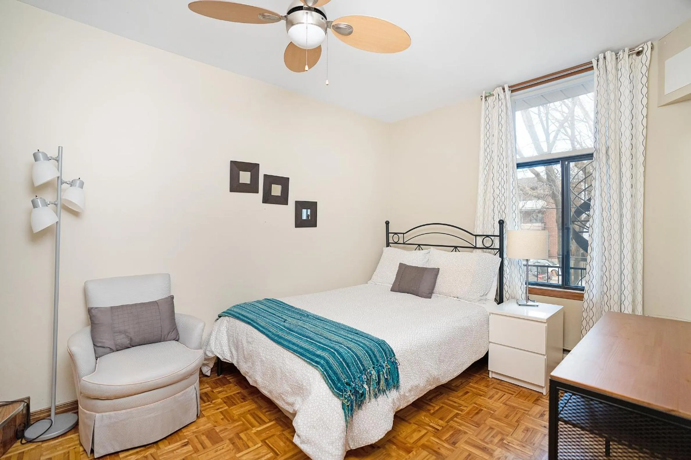 Bed in Accueil Chez Francois