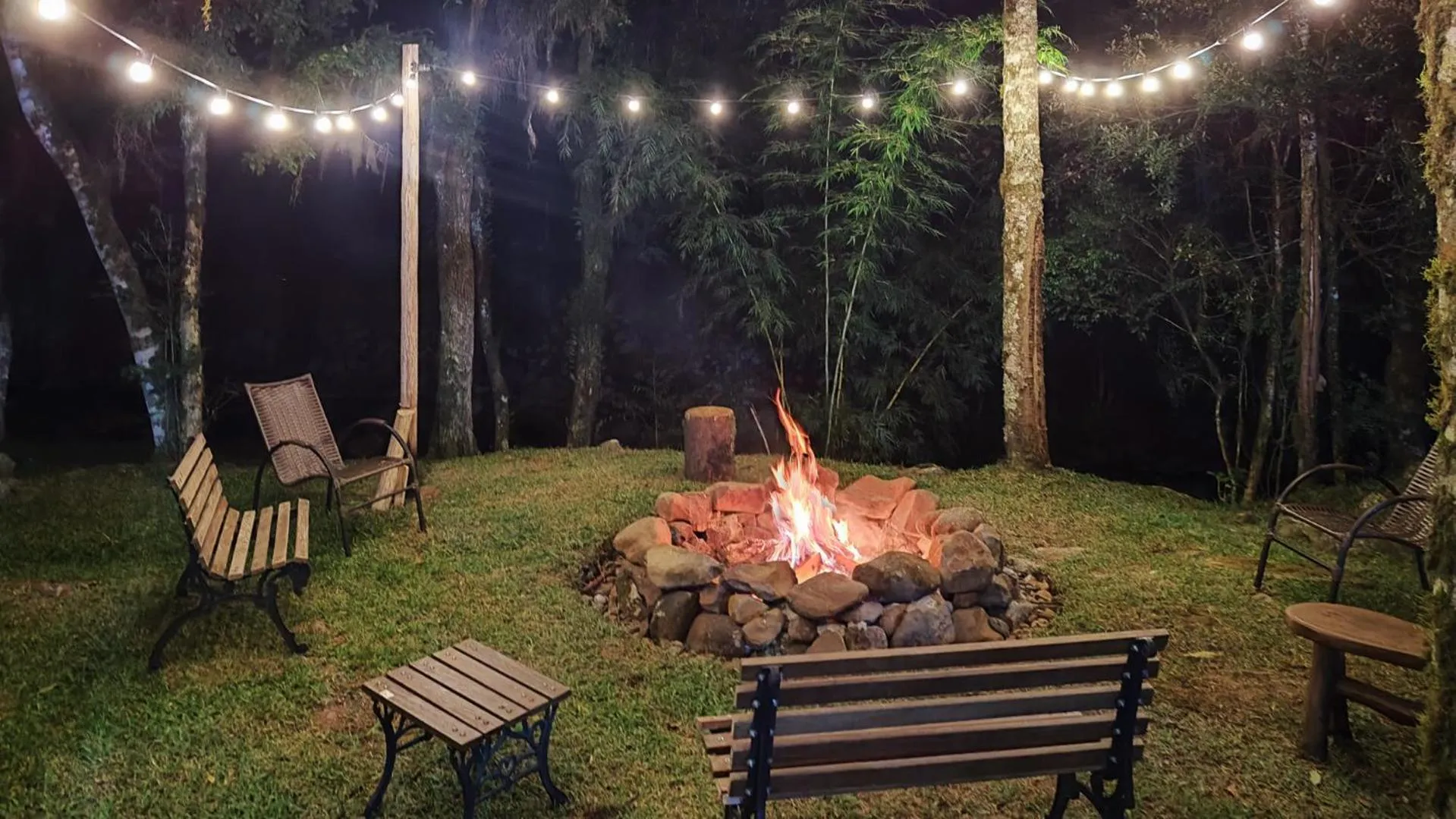 Night in Pousada Caminhos da Natureza