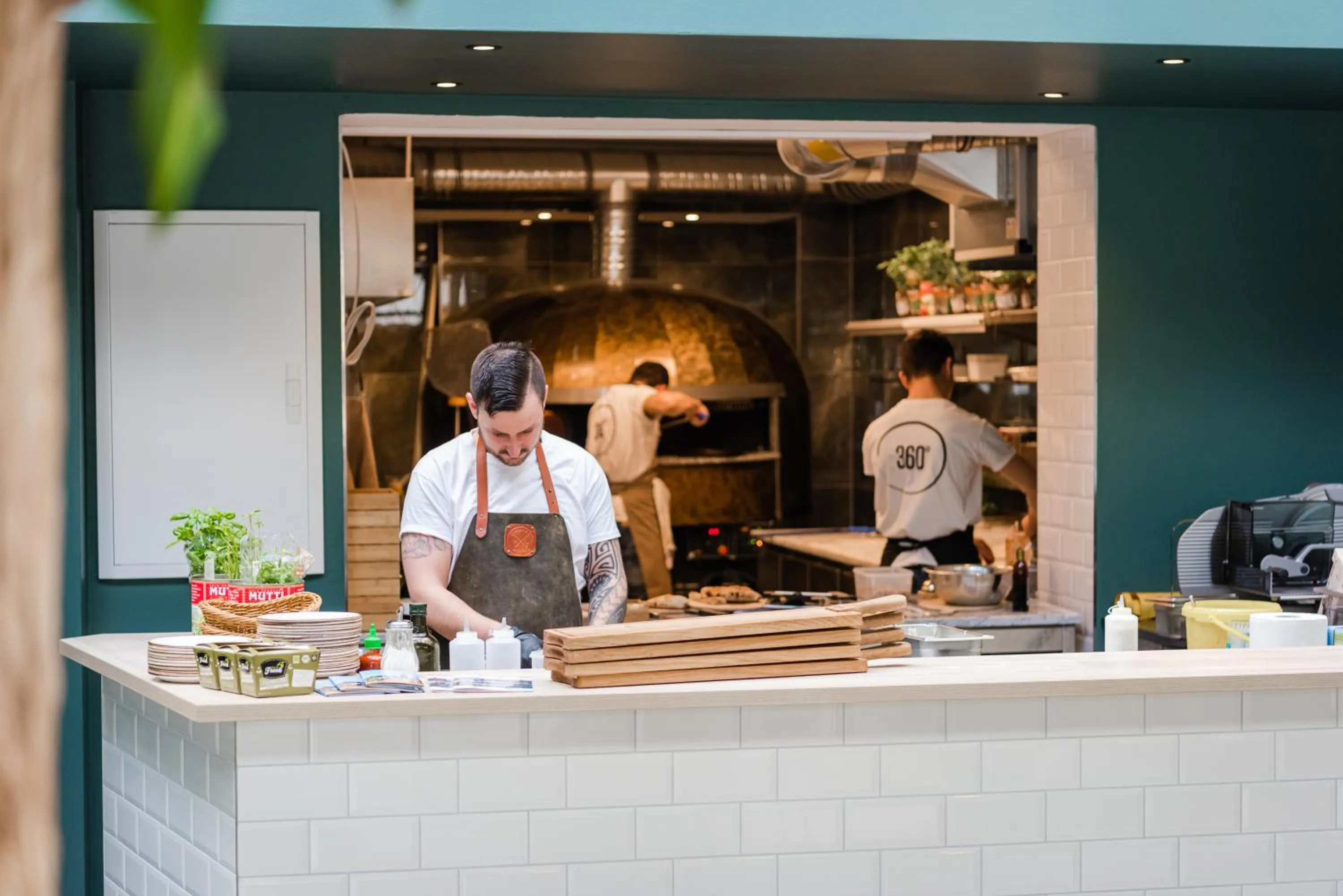 Restaurant/places to eat in 360 Grad Hotel & Bar