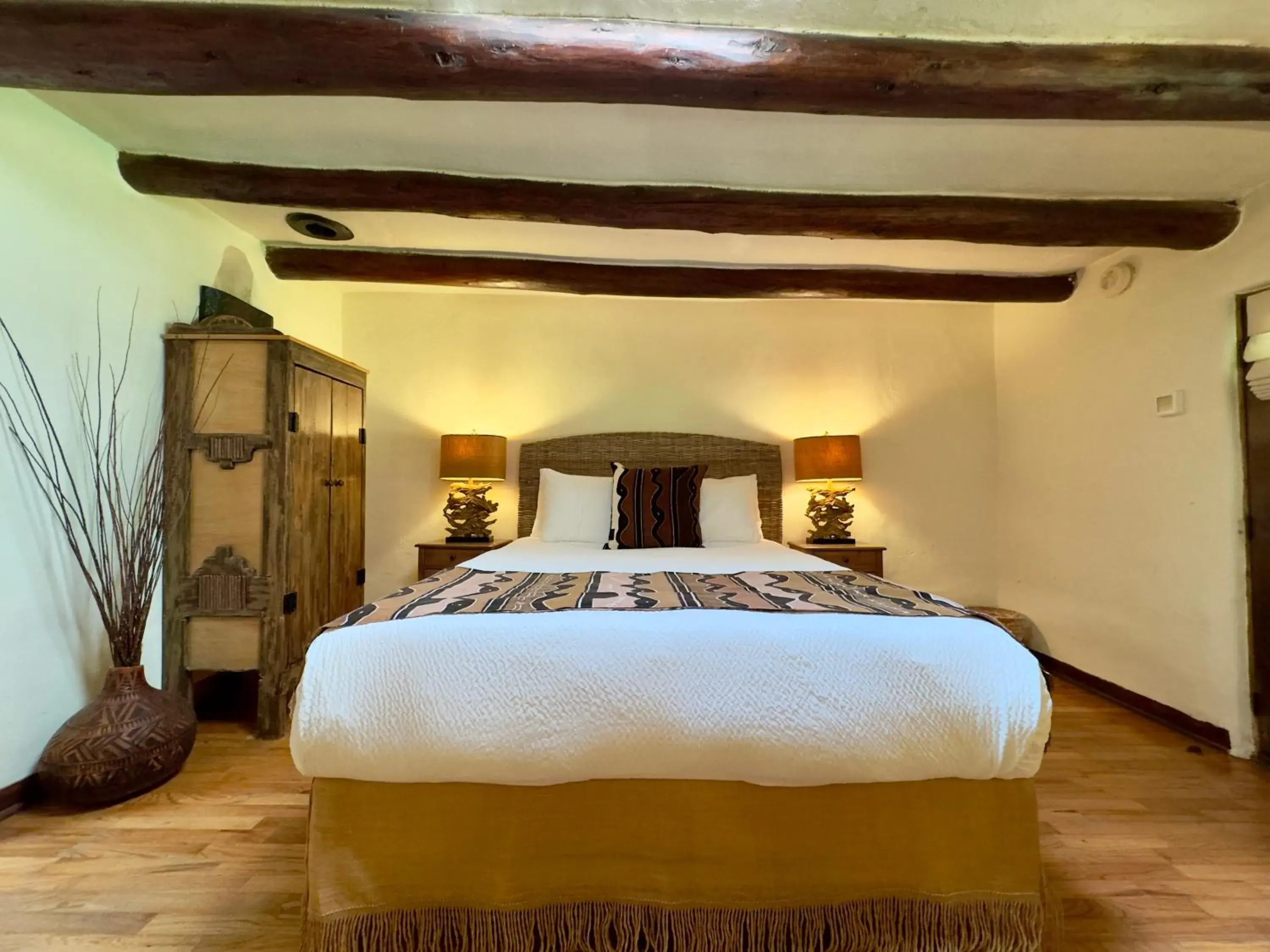 Bed in Old Taos Guesthouse B&B Bed in Old Taos Guesthouse B&B