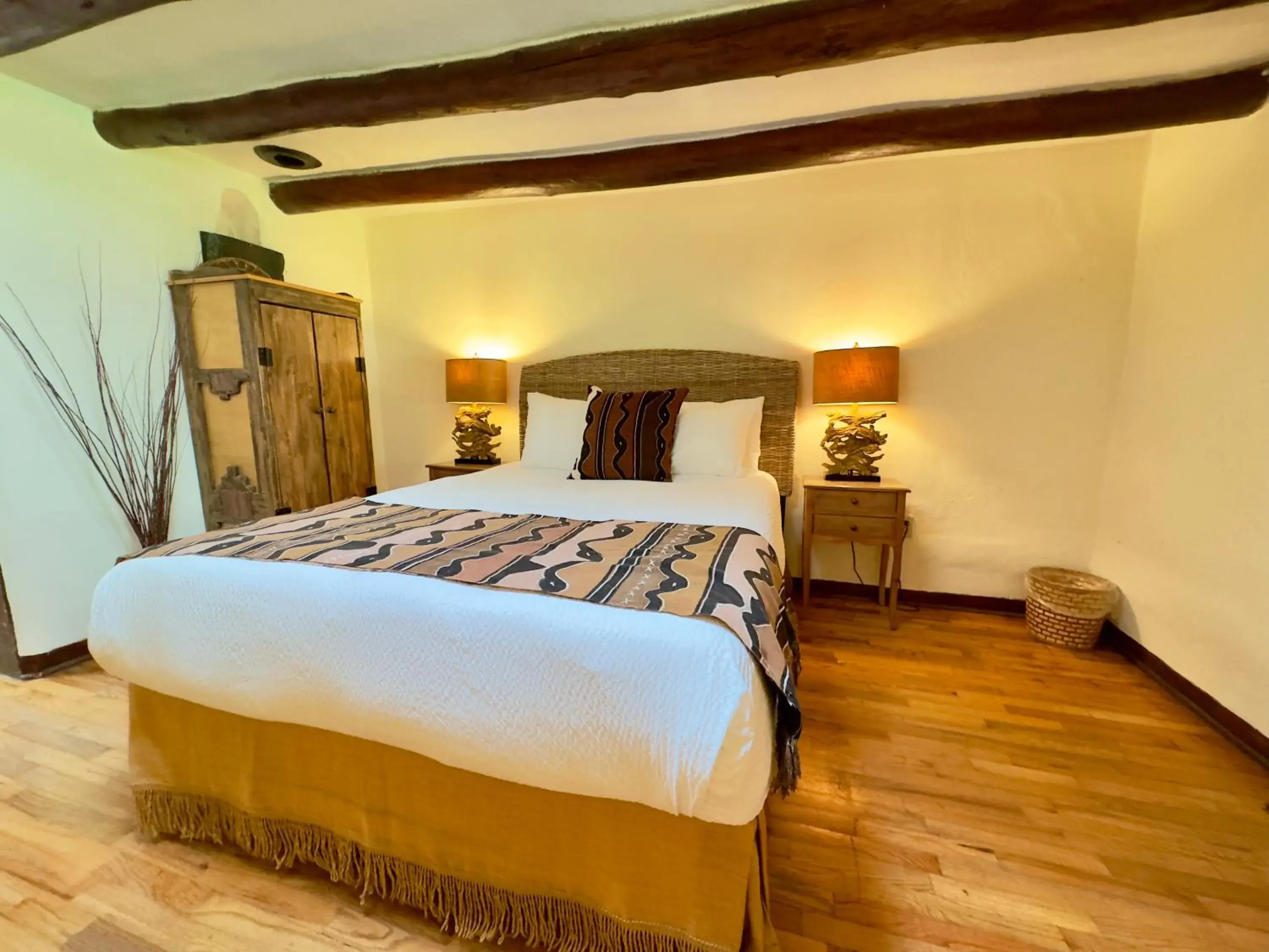 Bed in Old Taos Guesthouse B&B Bed in Old Taos Guesthouse B&B