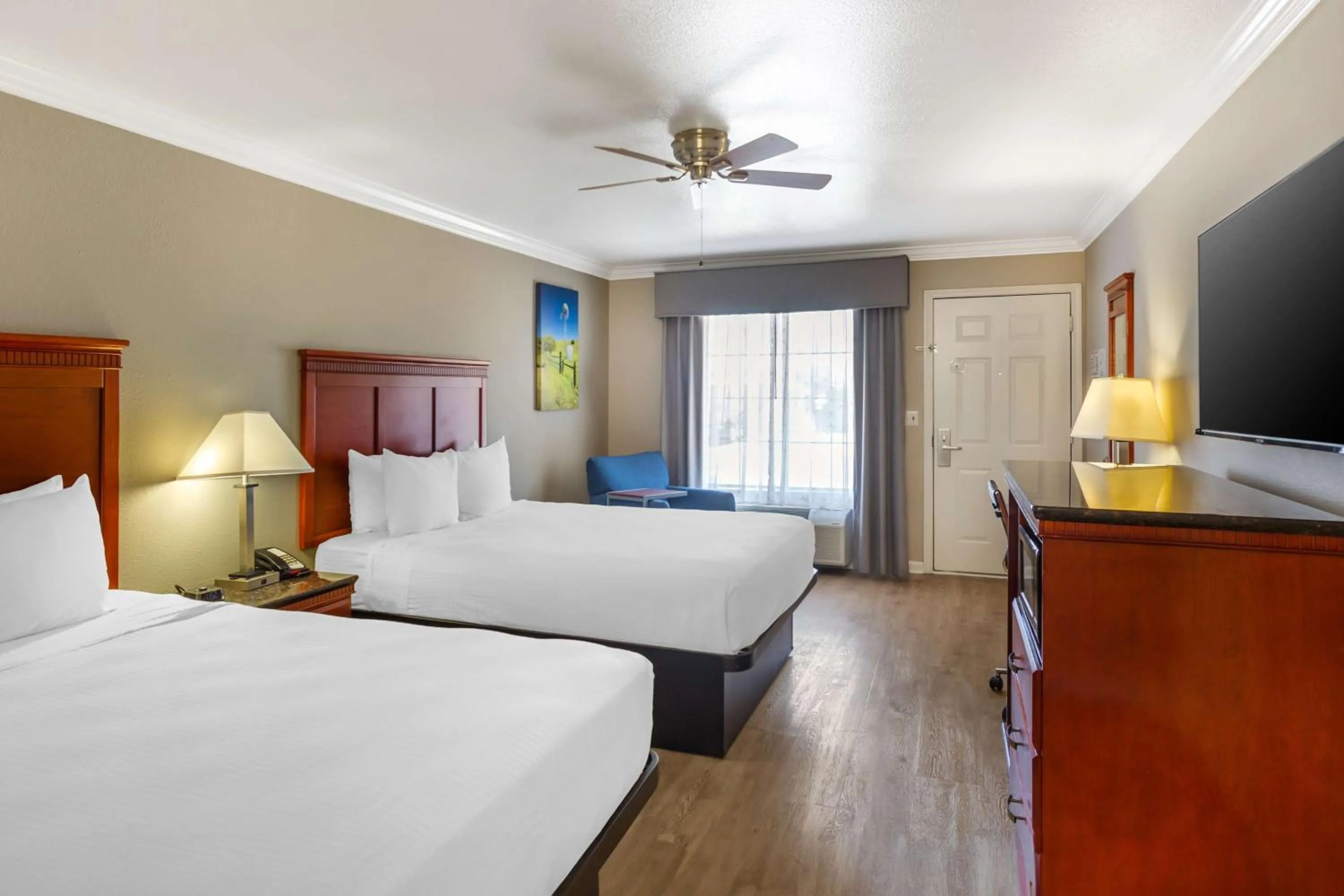 Bedroom, Bed in Best Western Heritage Inn