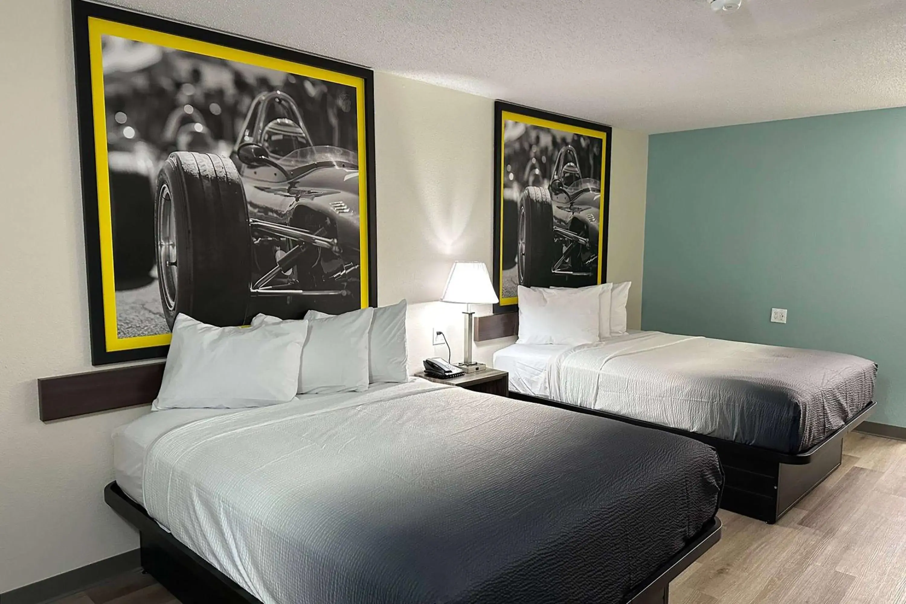 Photo of the whole room, Bed in Super 8 by Wyndham Kannapolis Photo of the whole room, Bed in Super 8 by Wyndham Kannapolis