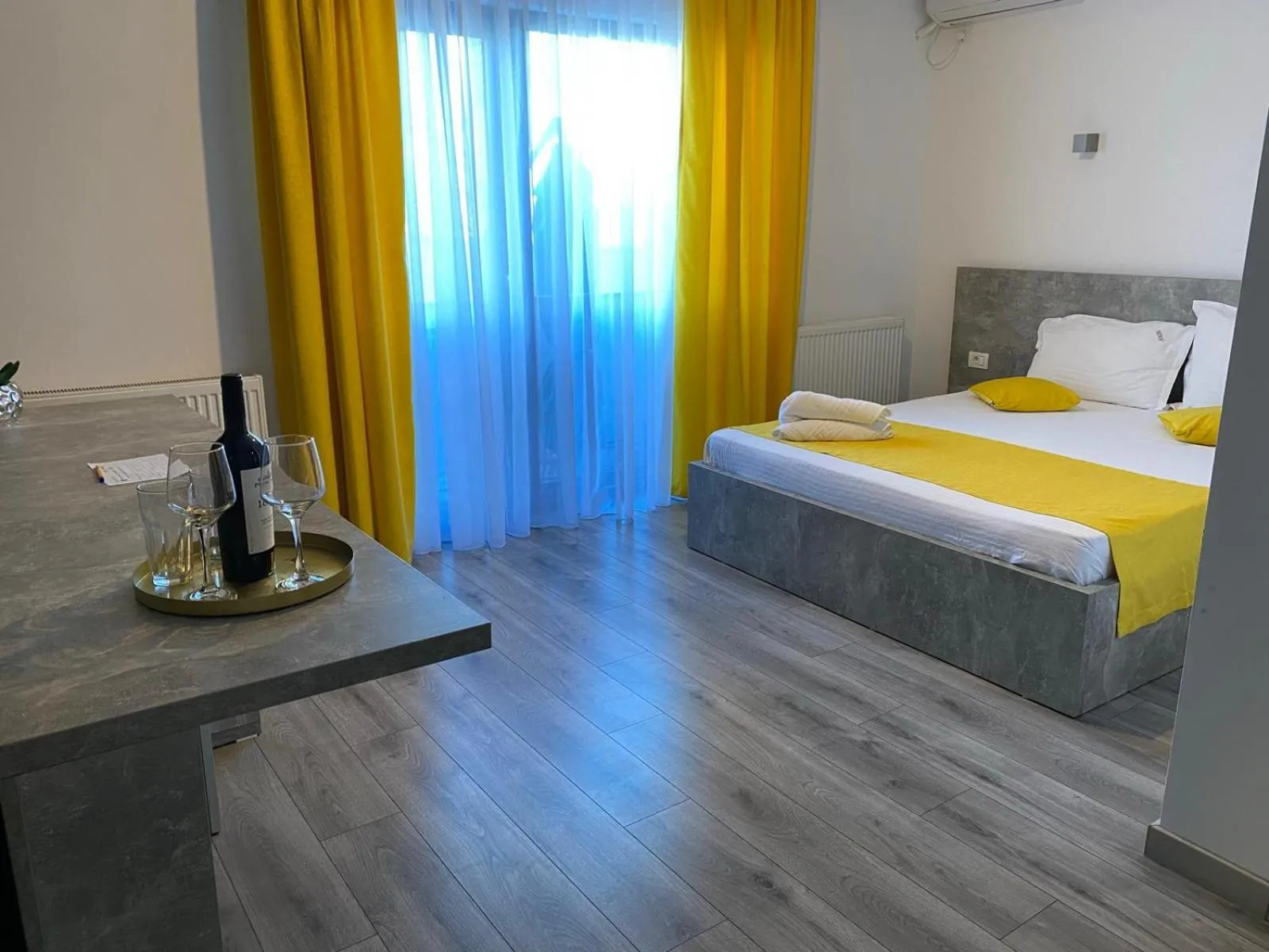 Bed in MAV Boutique Villa