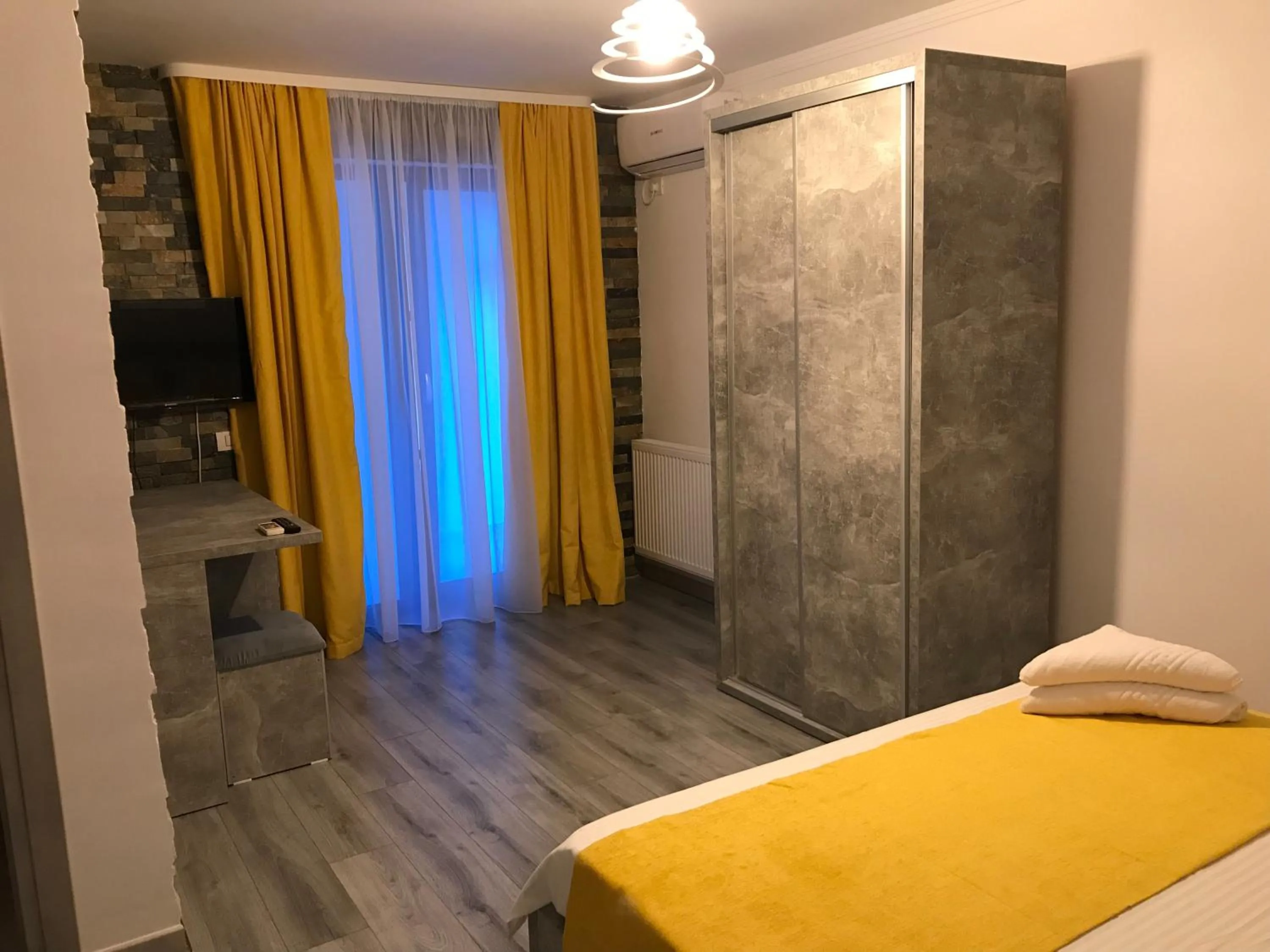 Bed in MAV Boutique Villa