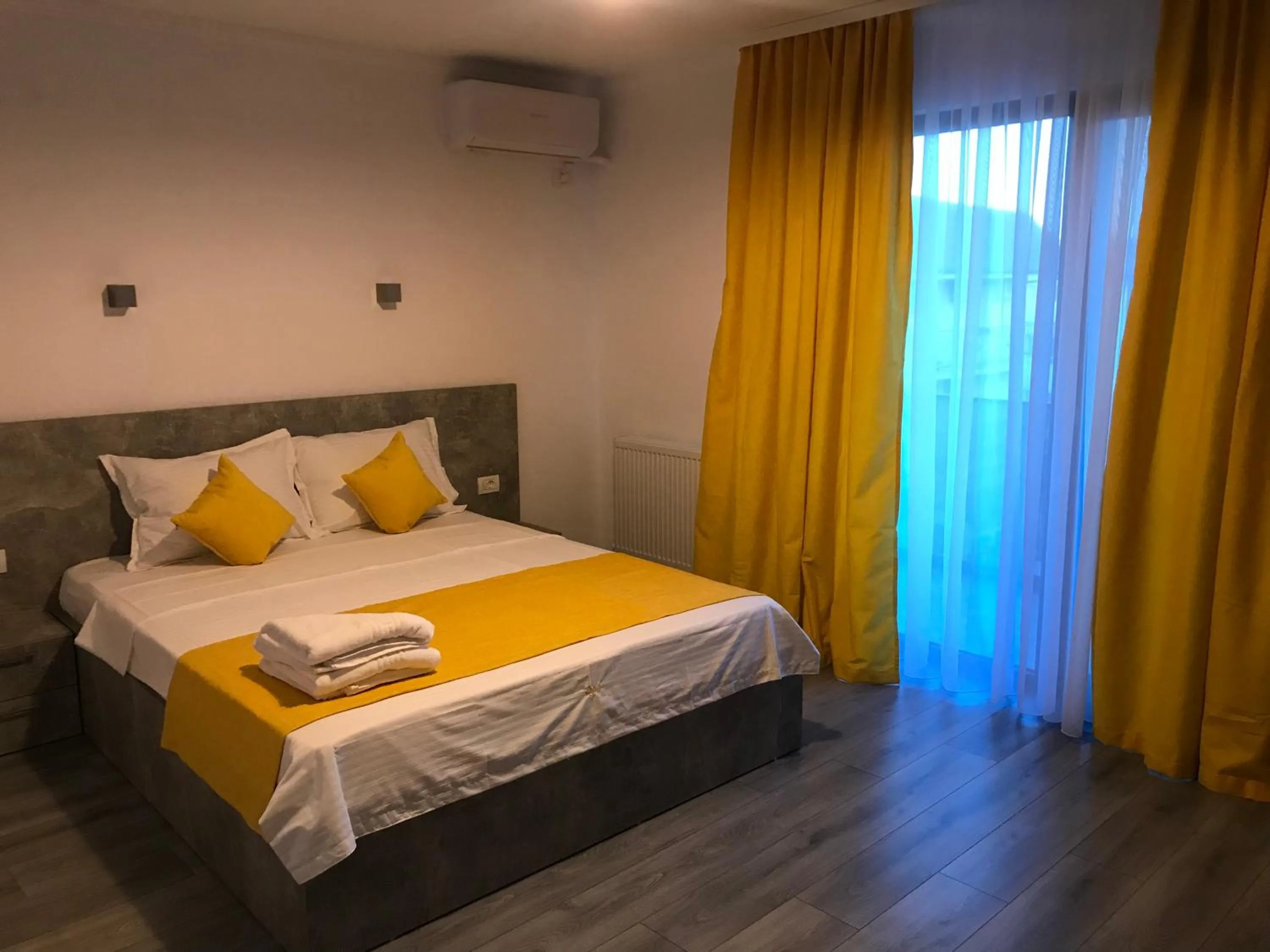 Bed in MAV Boutique Villa