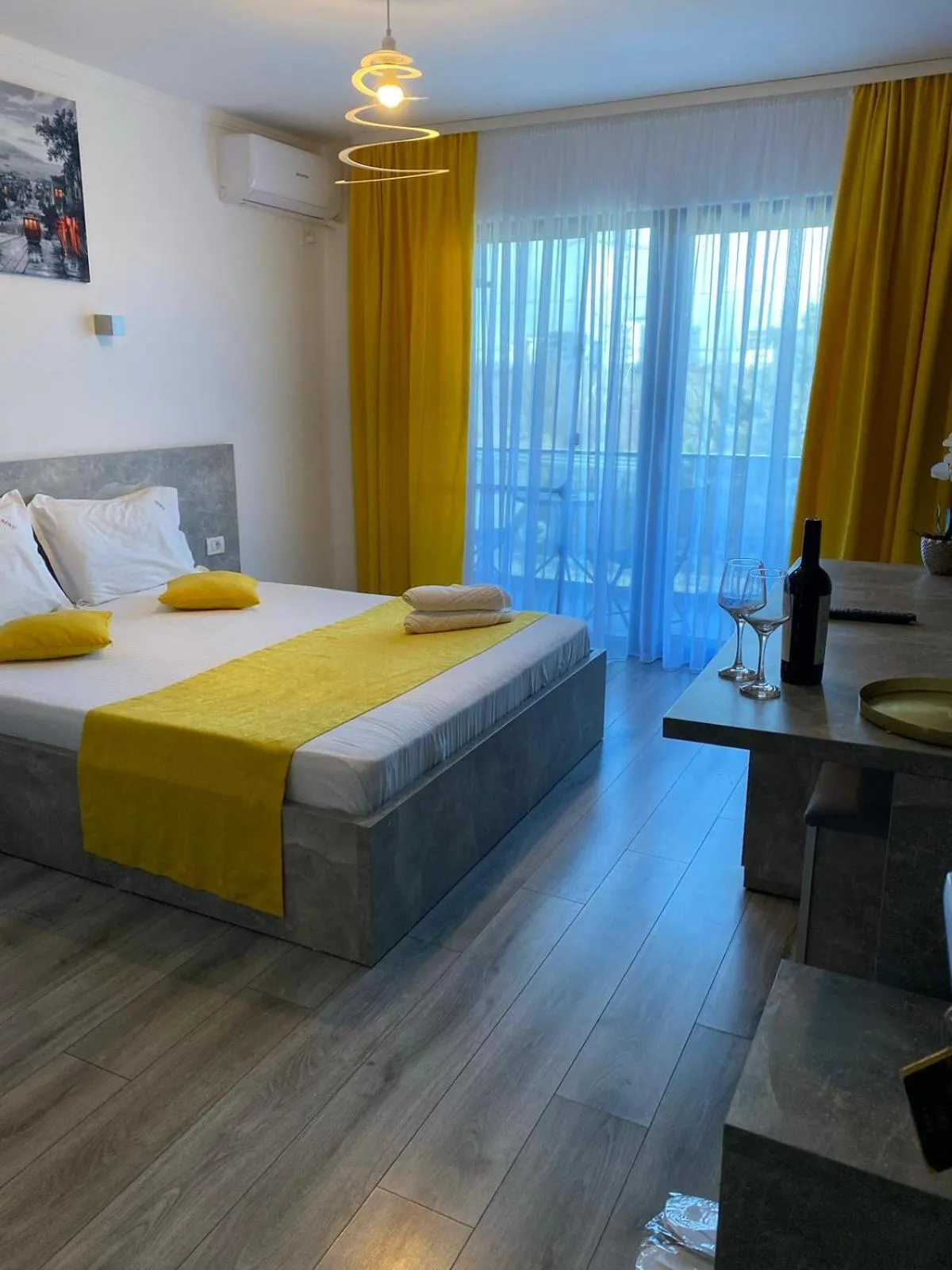 Bed in MAV Boutique Villa