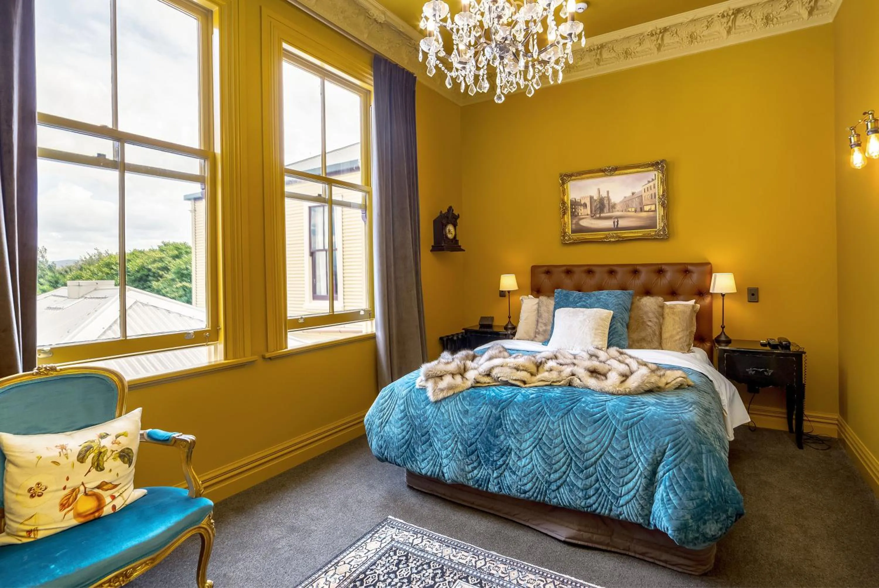 Bed in The Royal Hotel Featherston - Boutique Hotel