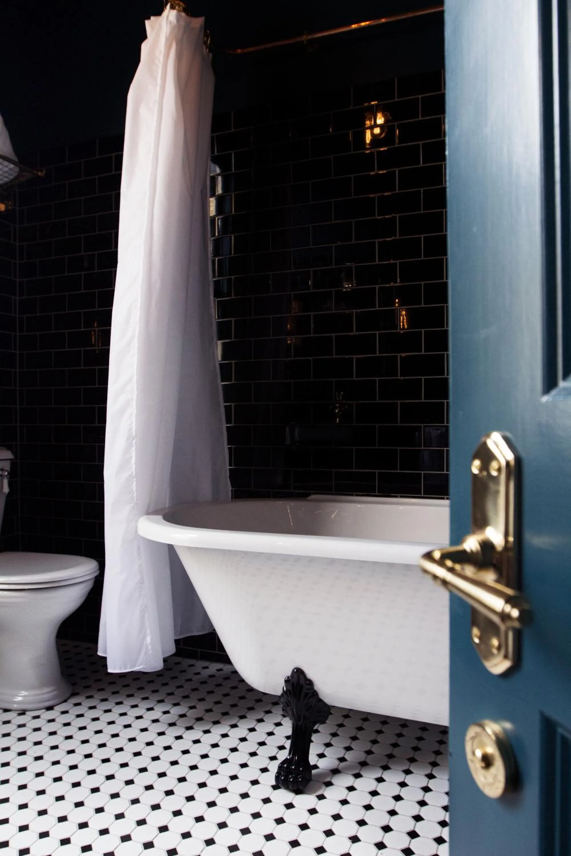 The Royal Hotel Featherston - Boutique Hotel