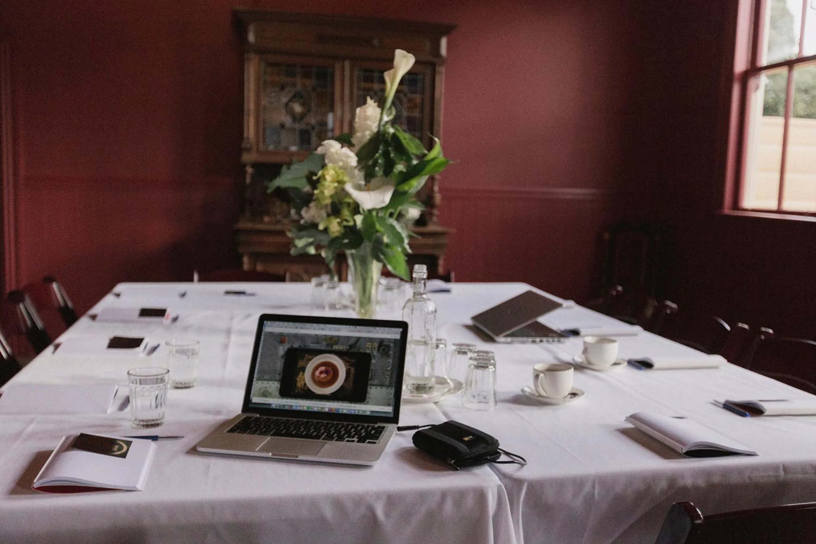 Breakfast in The Royal Hotel Featherston - Boutique Hotel