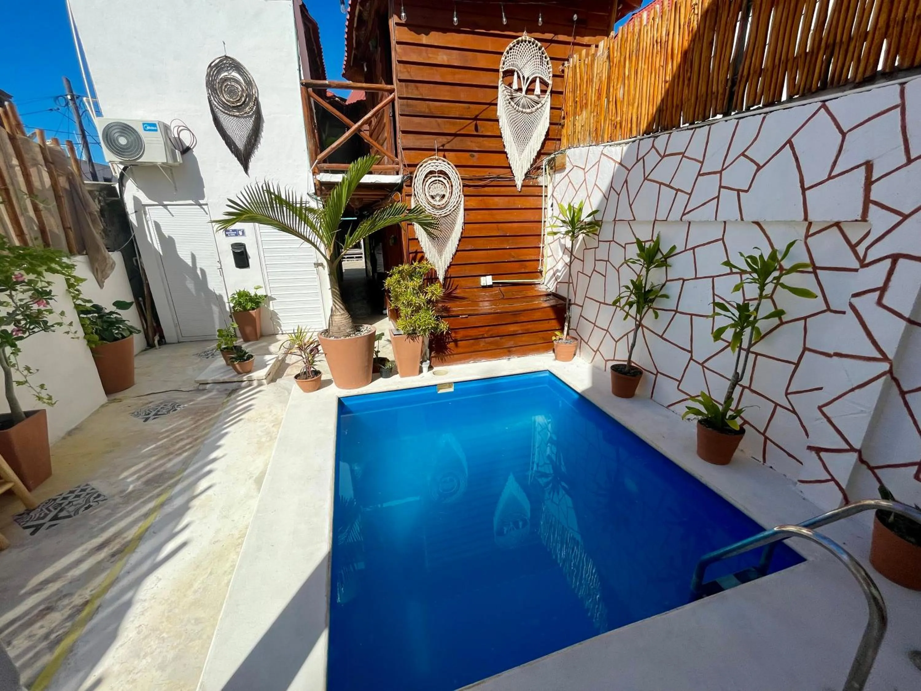 Swimming pool in Hotel AKBAL Holbox
