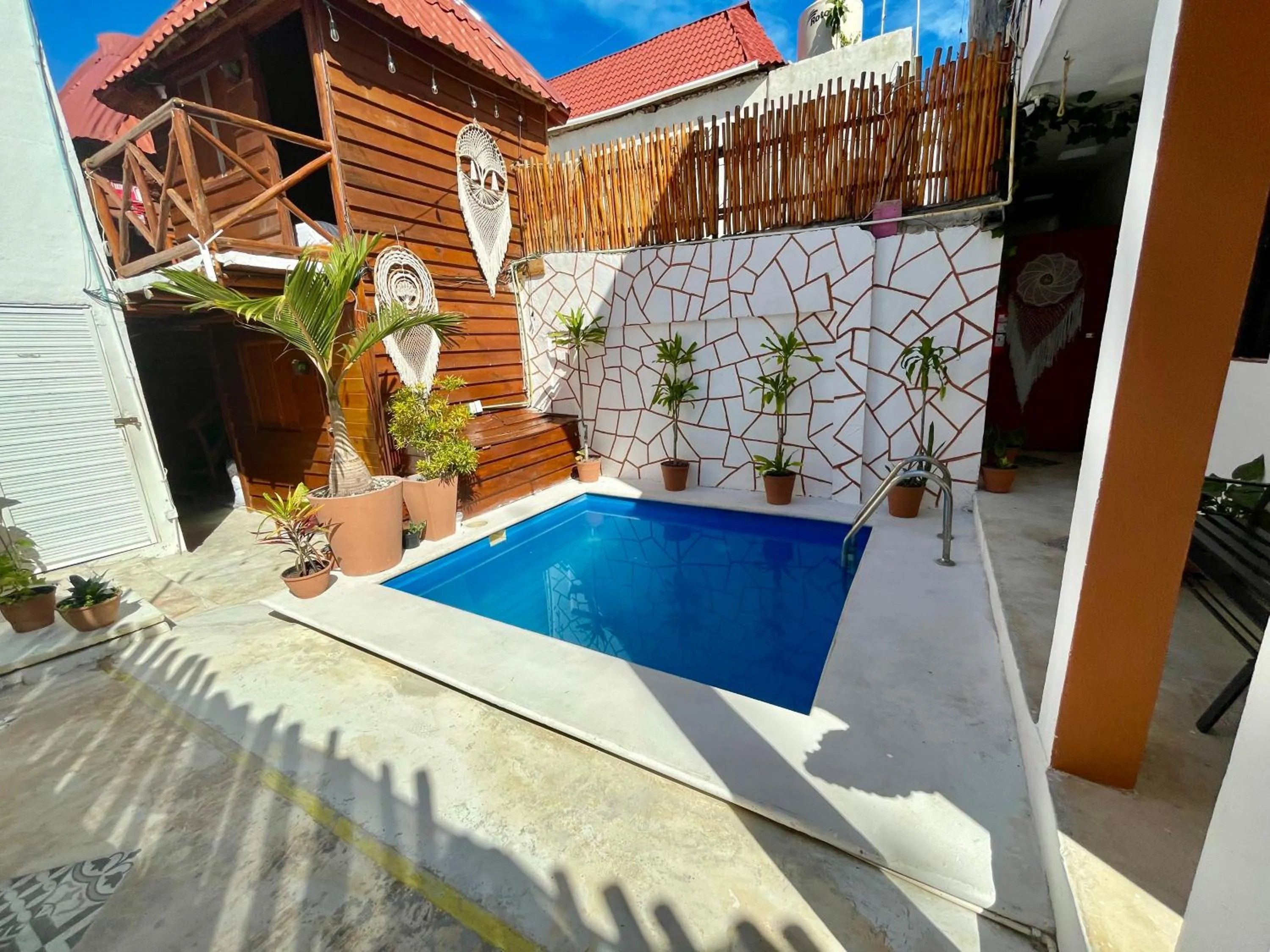 Swimming pool in Hotel AKBAL Holbox