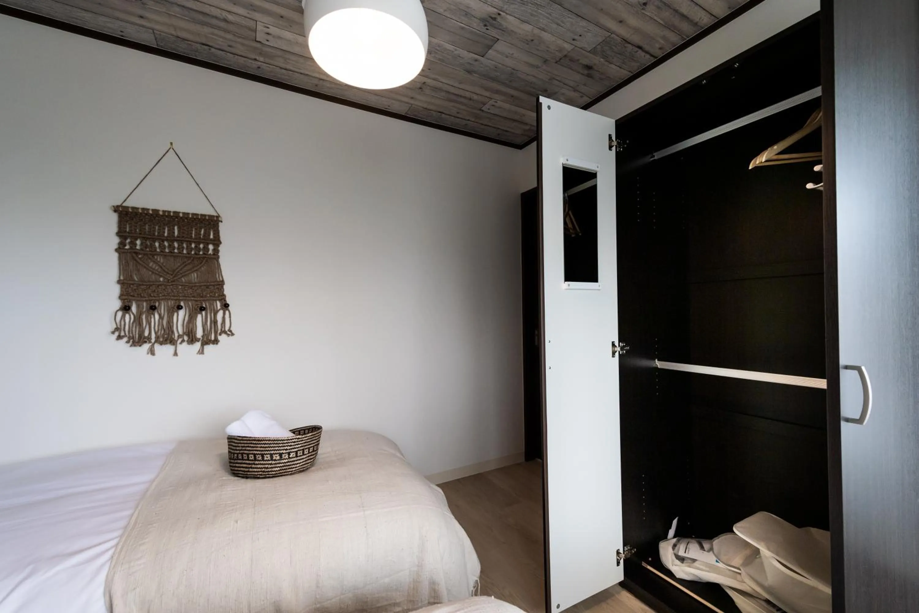 Decorative detail, Bed in Little Santa