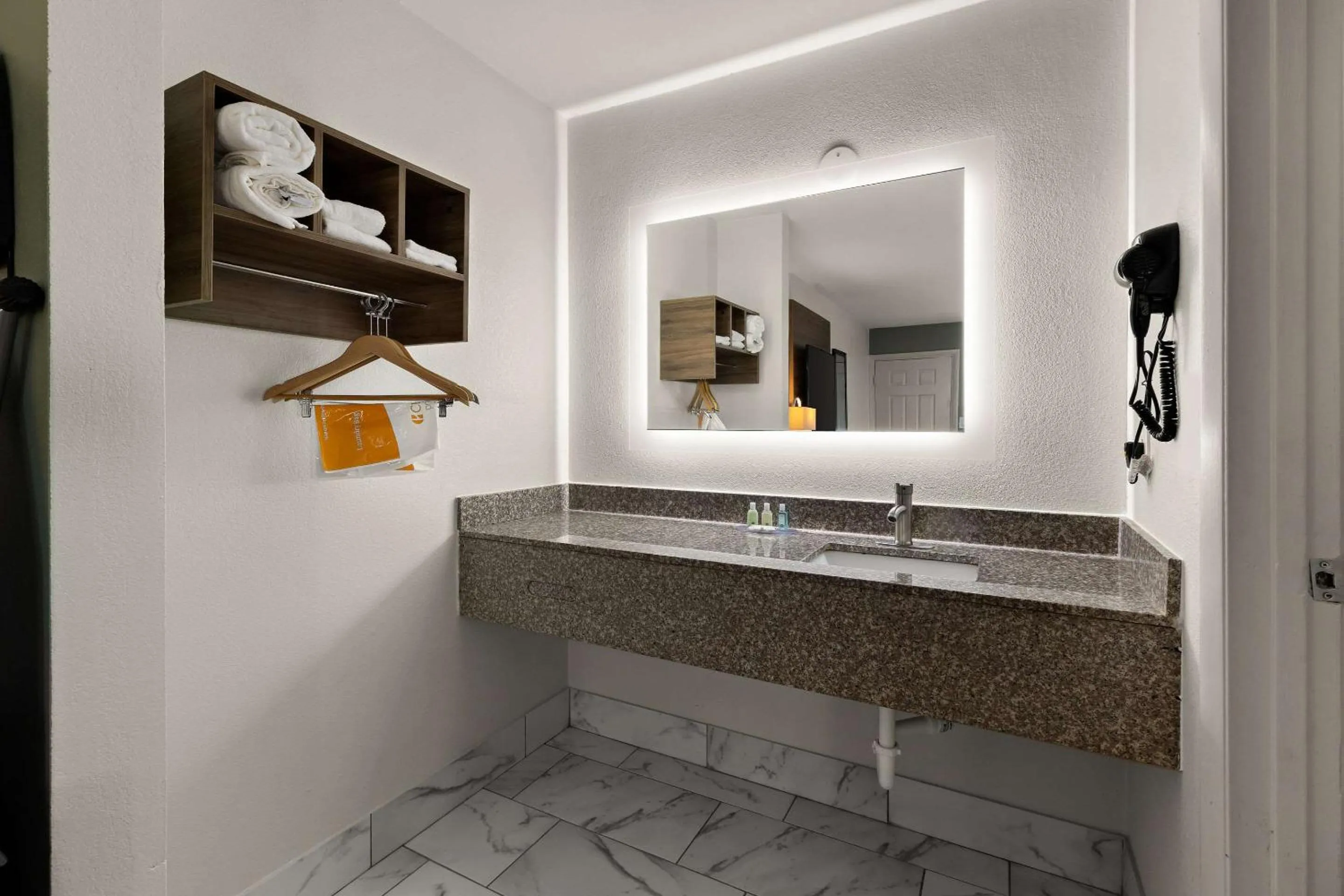 Bedroom in Quality Inn