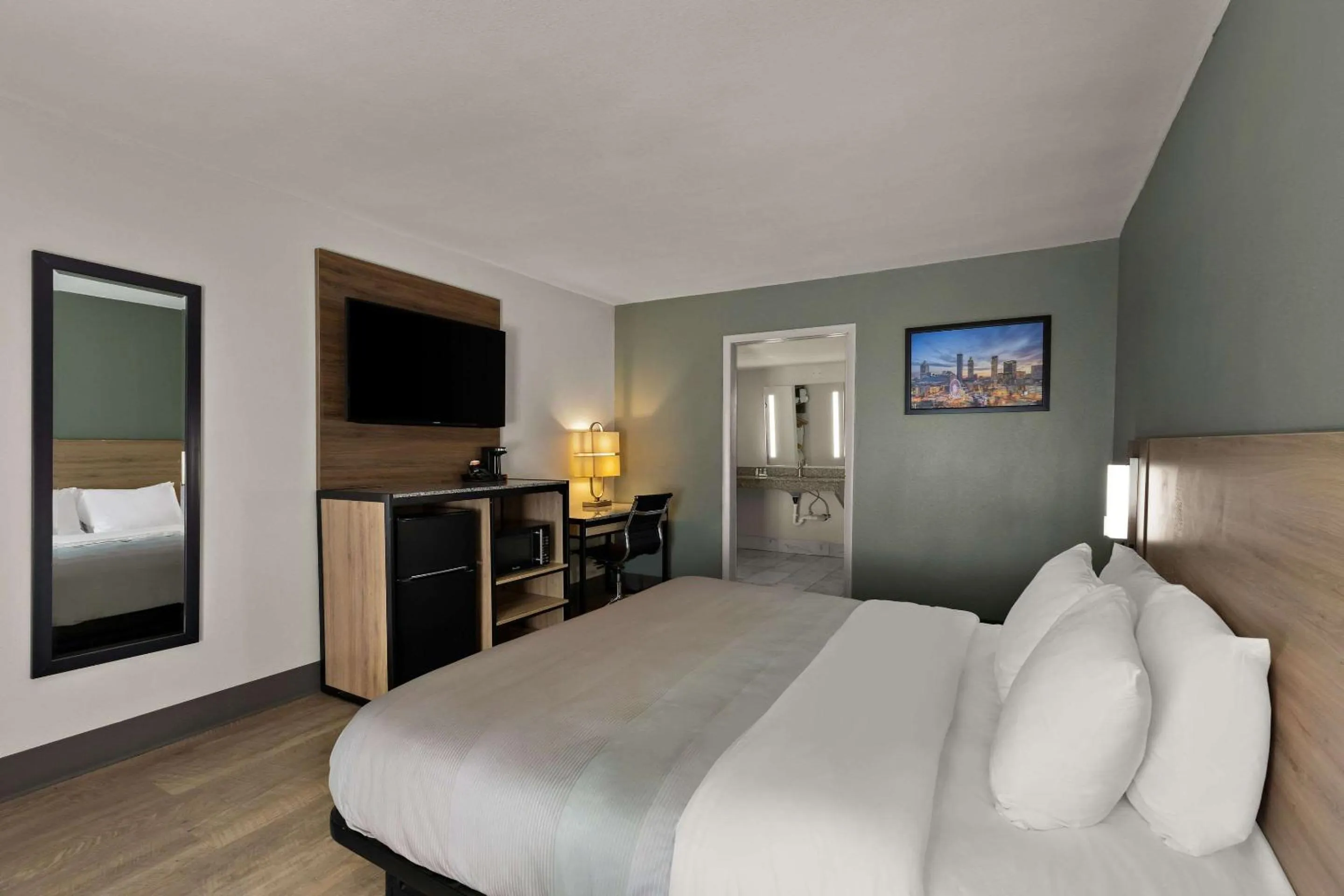 Bedroom, Bed in Quality Inn