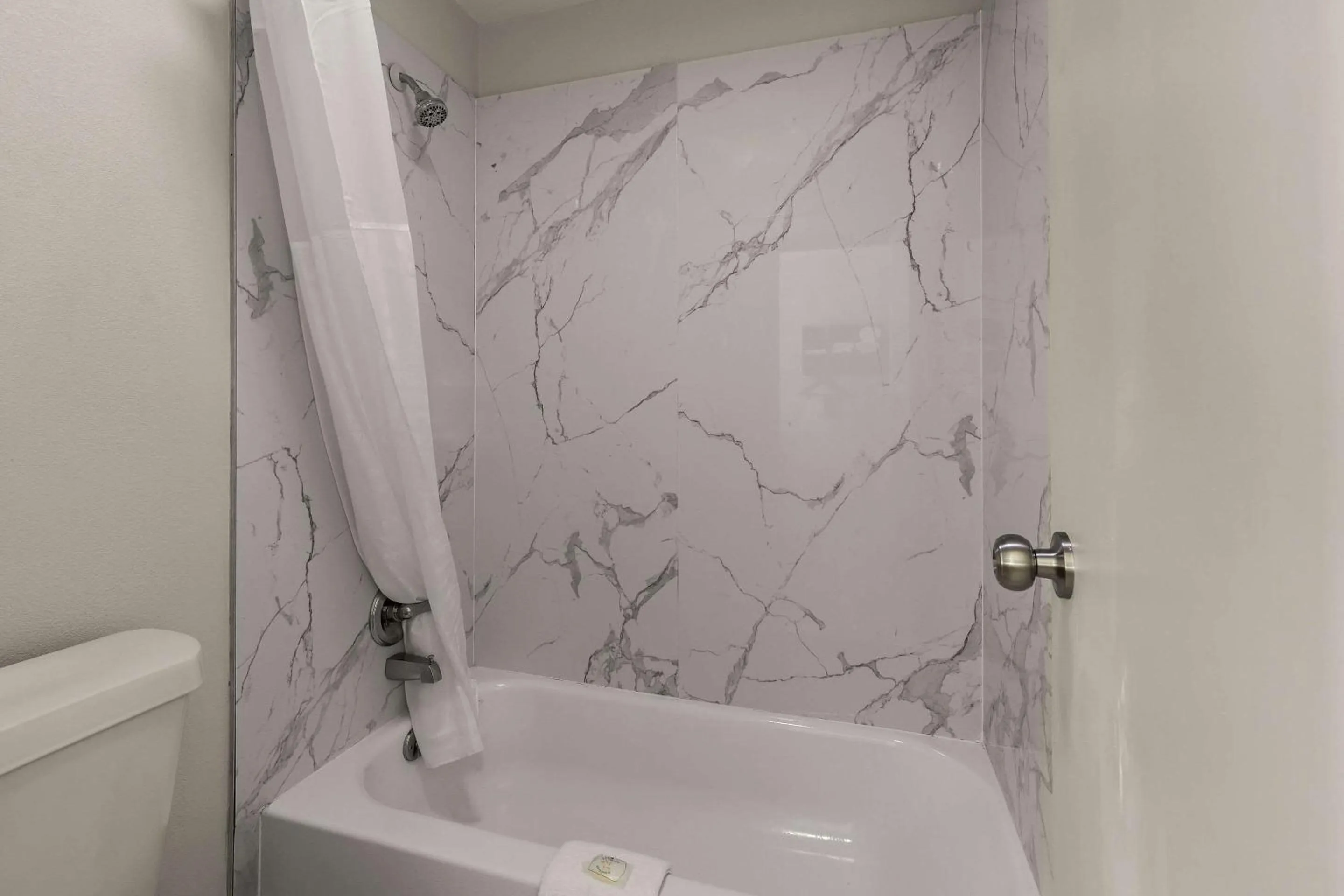 Bedroom in Quality Inn