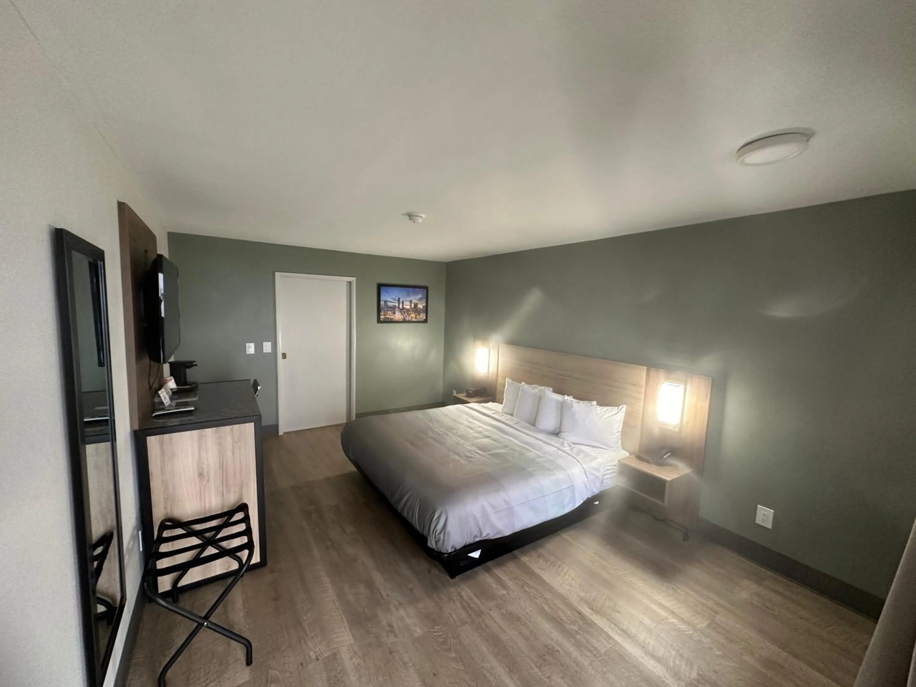 Bedroom, Bed in Quality Inn