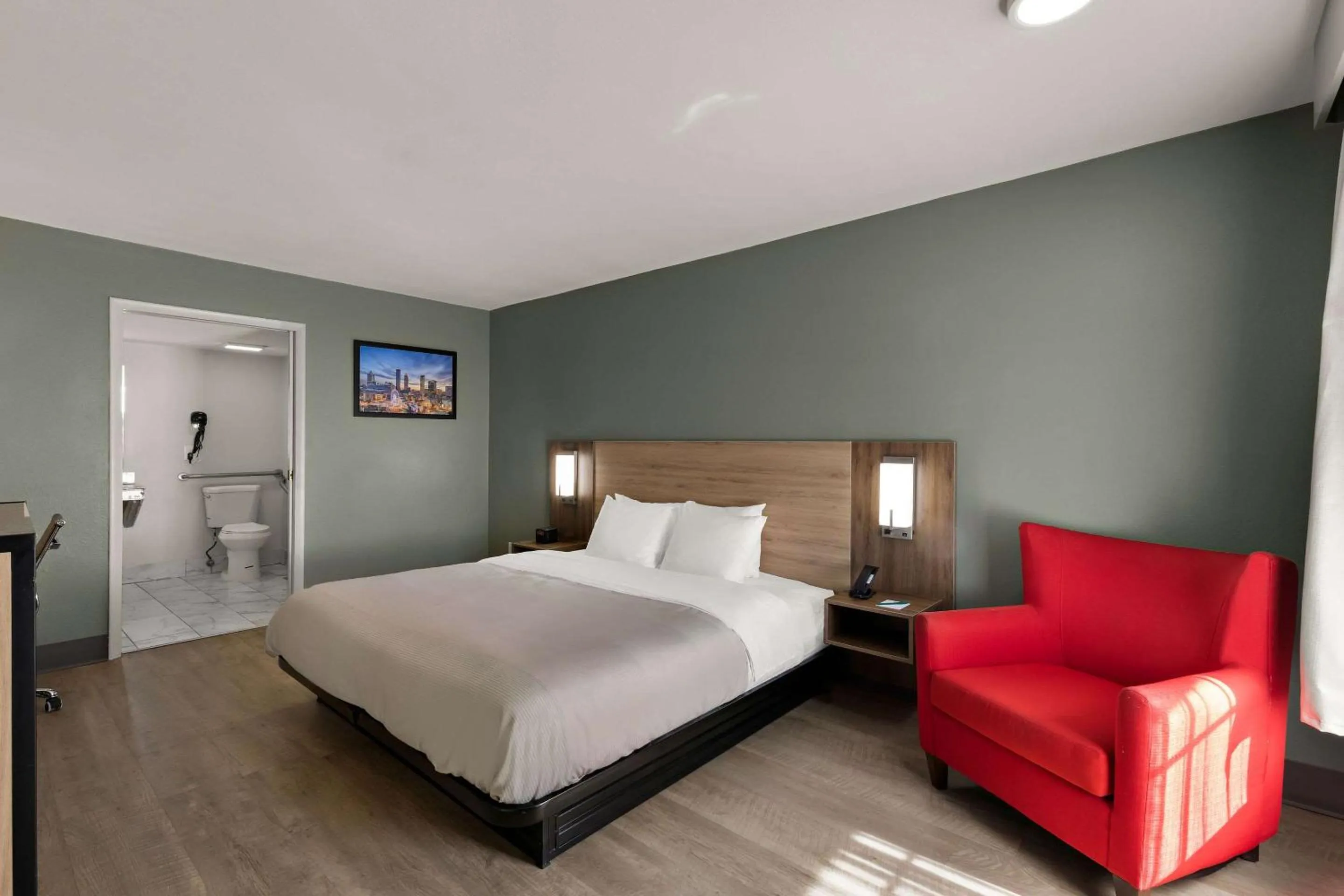 Bedroom, Bed in Quality Inn