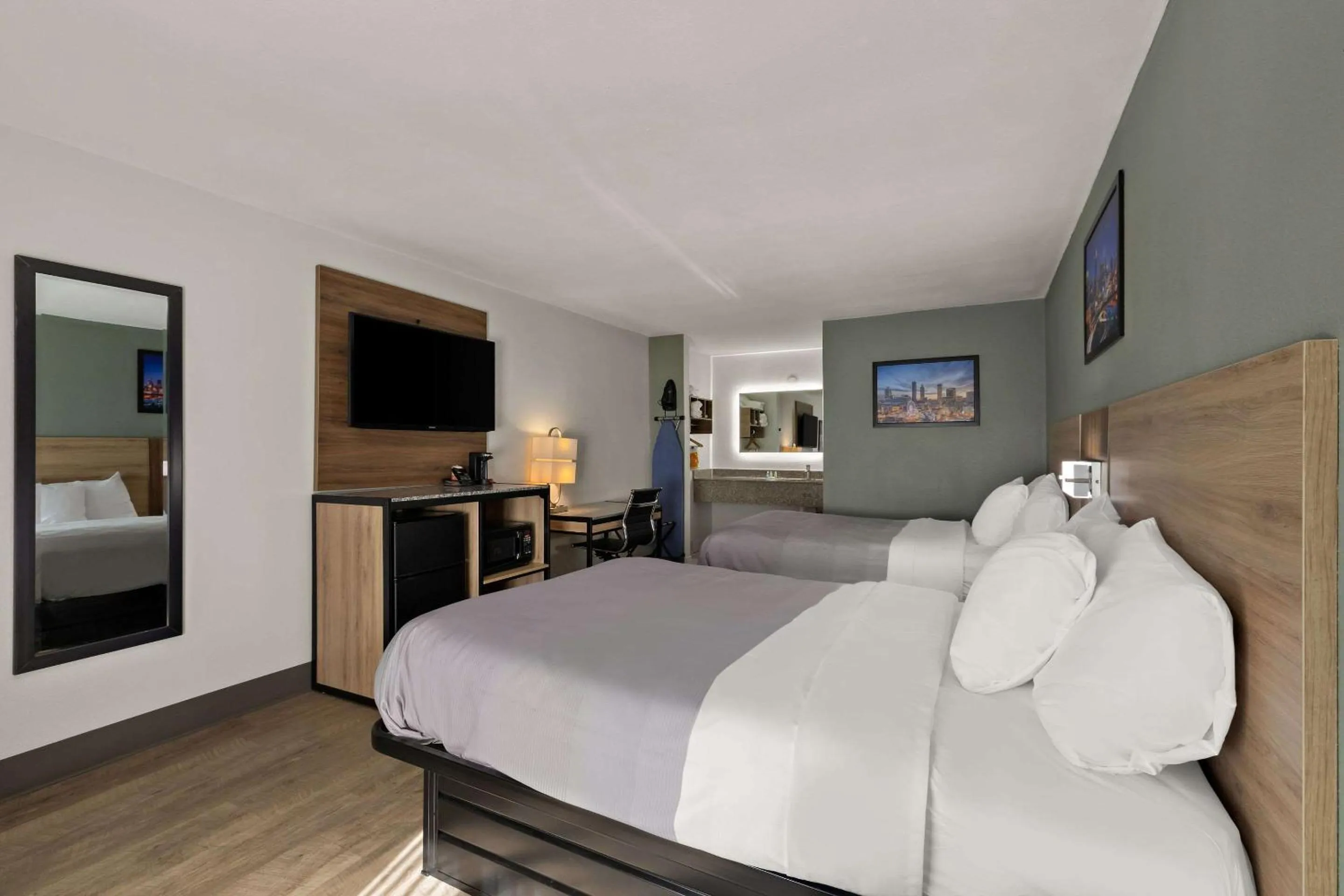 Bedroom, Bed in Quality Inn